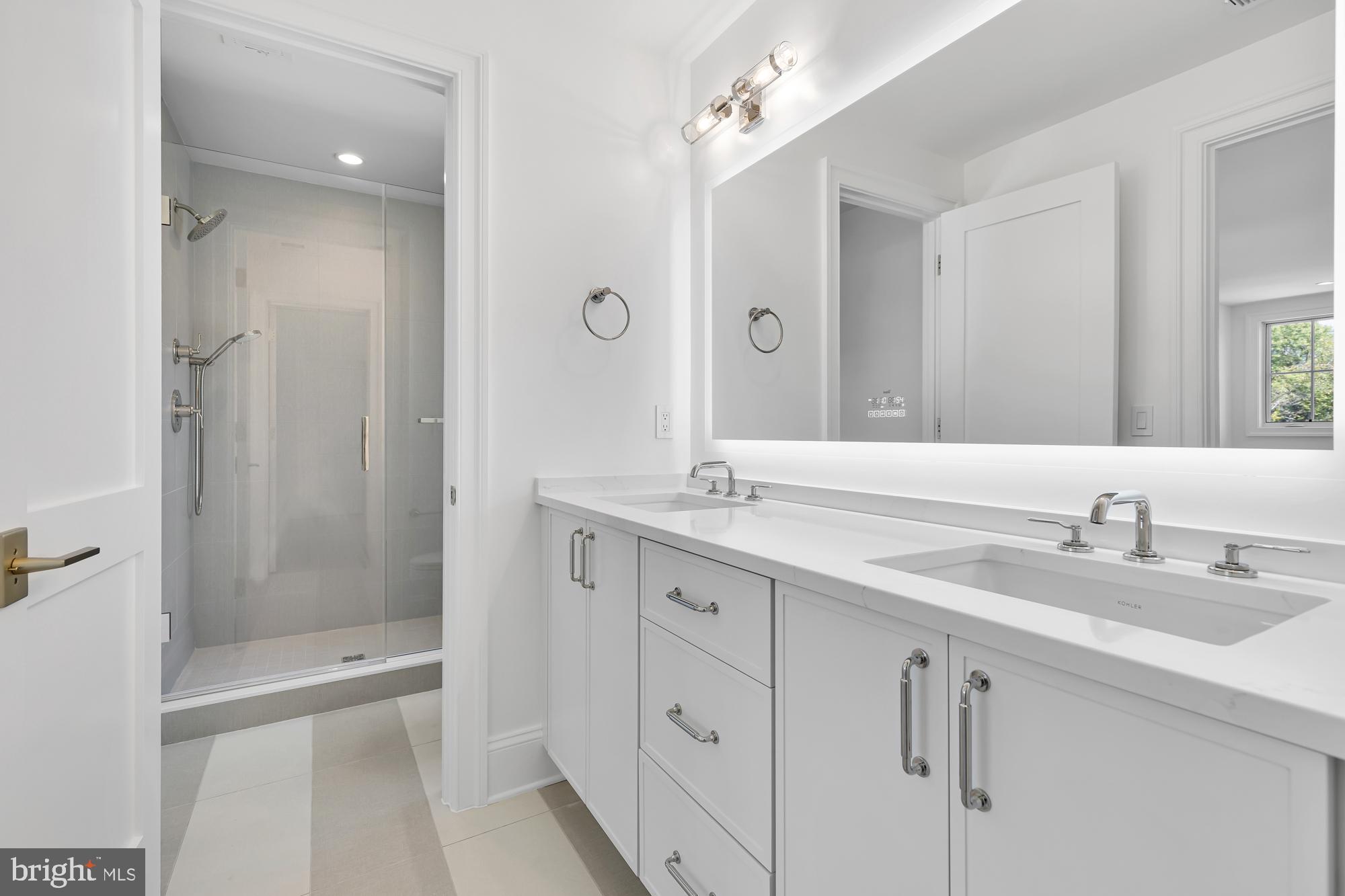 KENWOOD - Residential