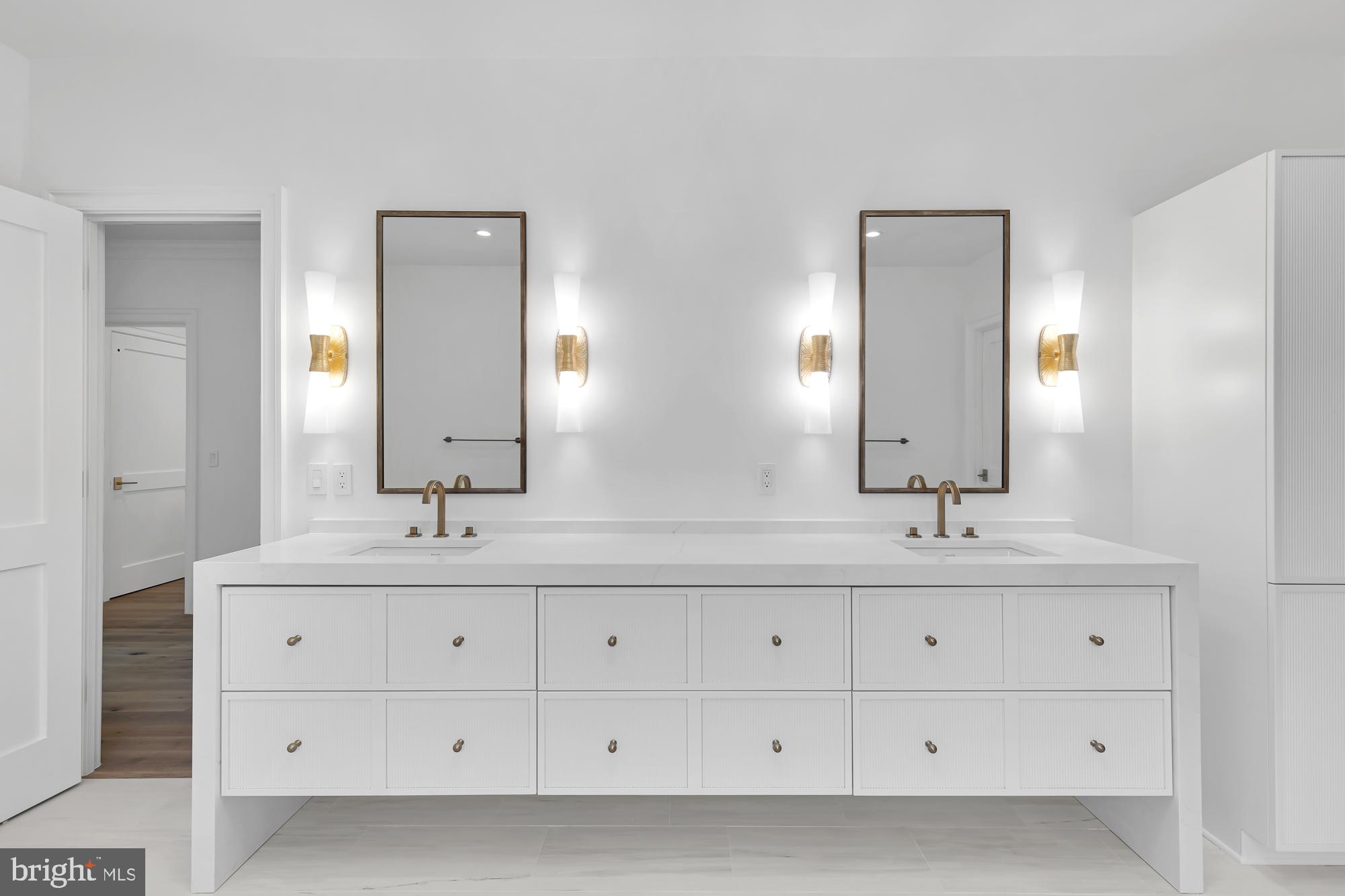 KENWOOD - Residential