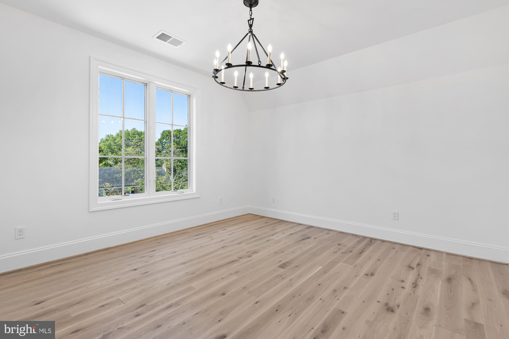 KENWOOD - Residential