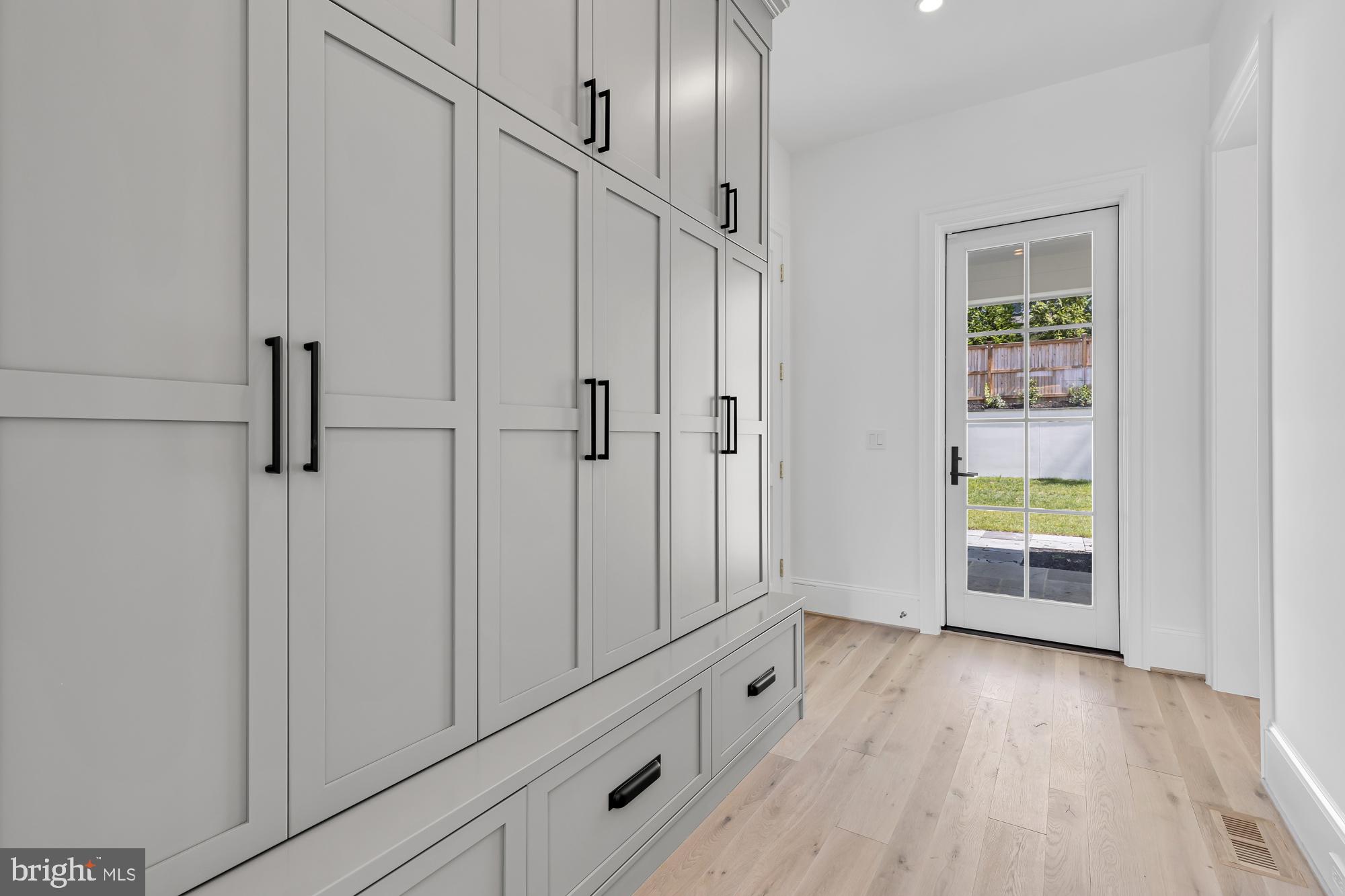 KENWOOD - Residential