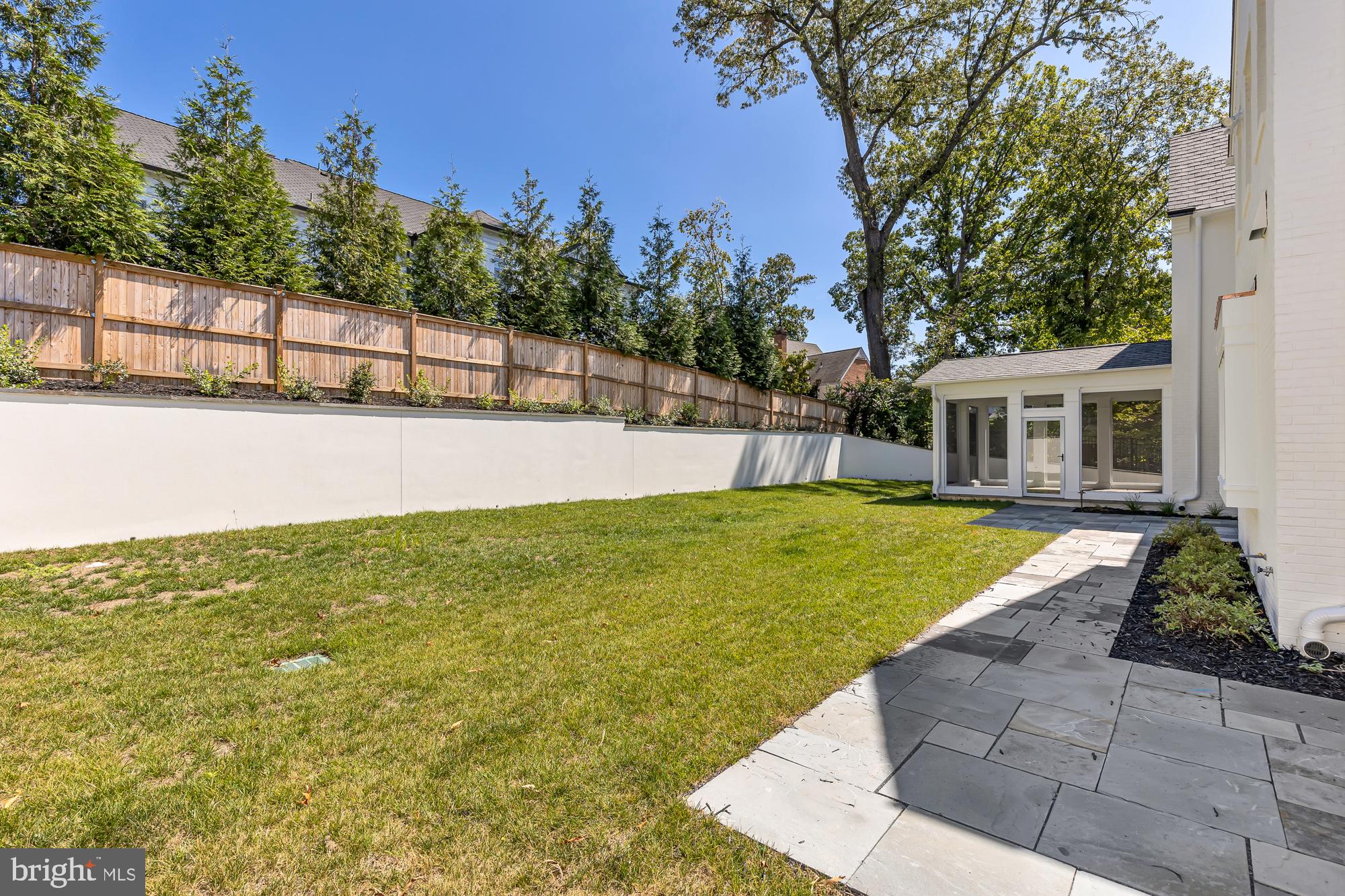 KENWOOD - Residential