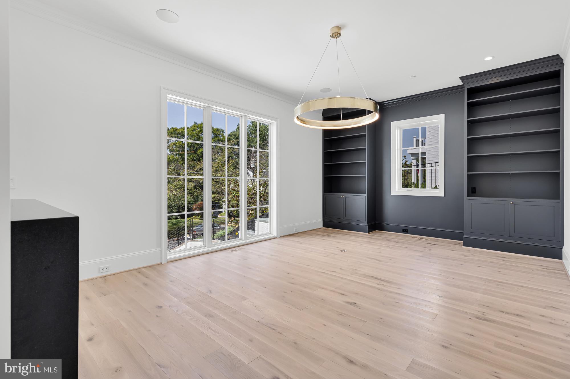 KENWOOD - Residential