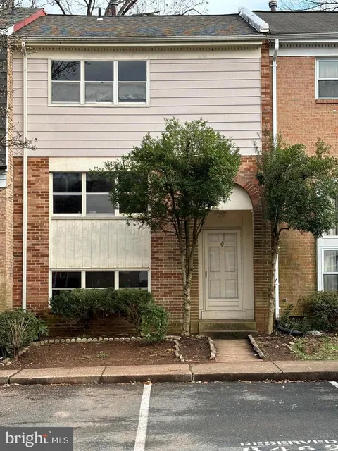 8469 Ivy Glen Court, Manassas, VA MLS: VAMN2010810