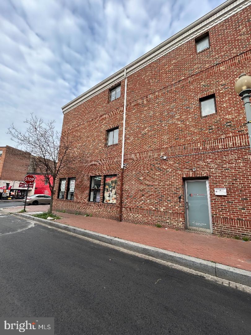 635 FLORIDA AVENUE NW 3