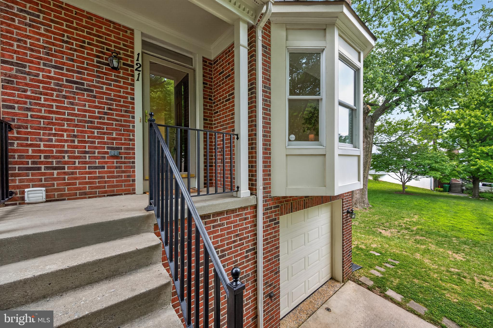 121 SWARTHMORE AVENUE