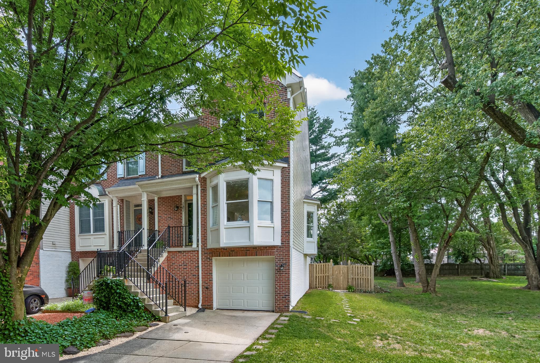 121 SWARTHMORE AVENUE