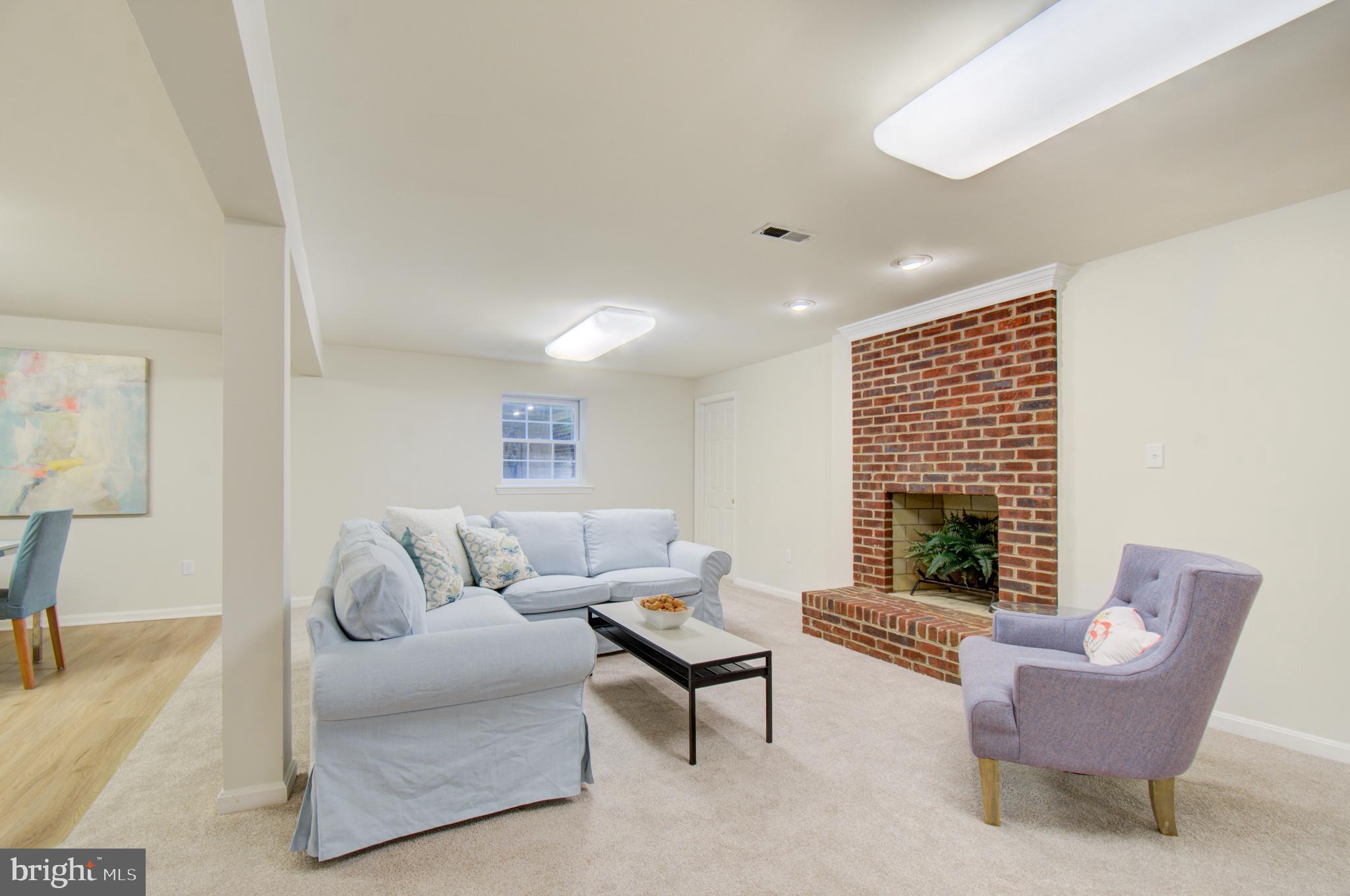 GLEN ECHO HEIGHTS - Residential