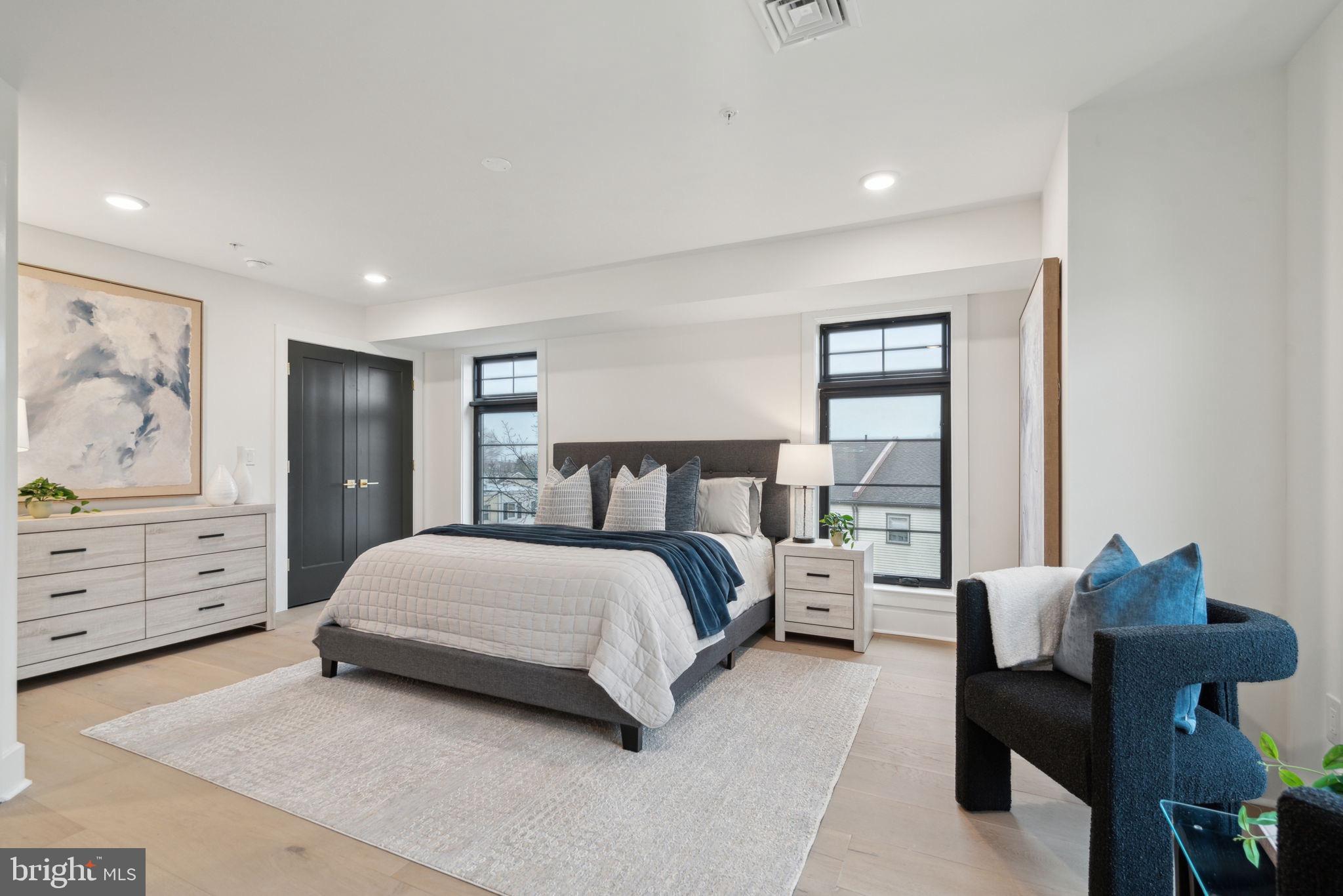 DEARNLEY PARK - Residential