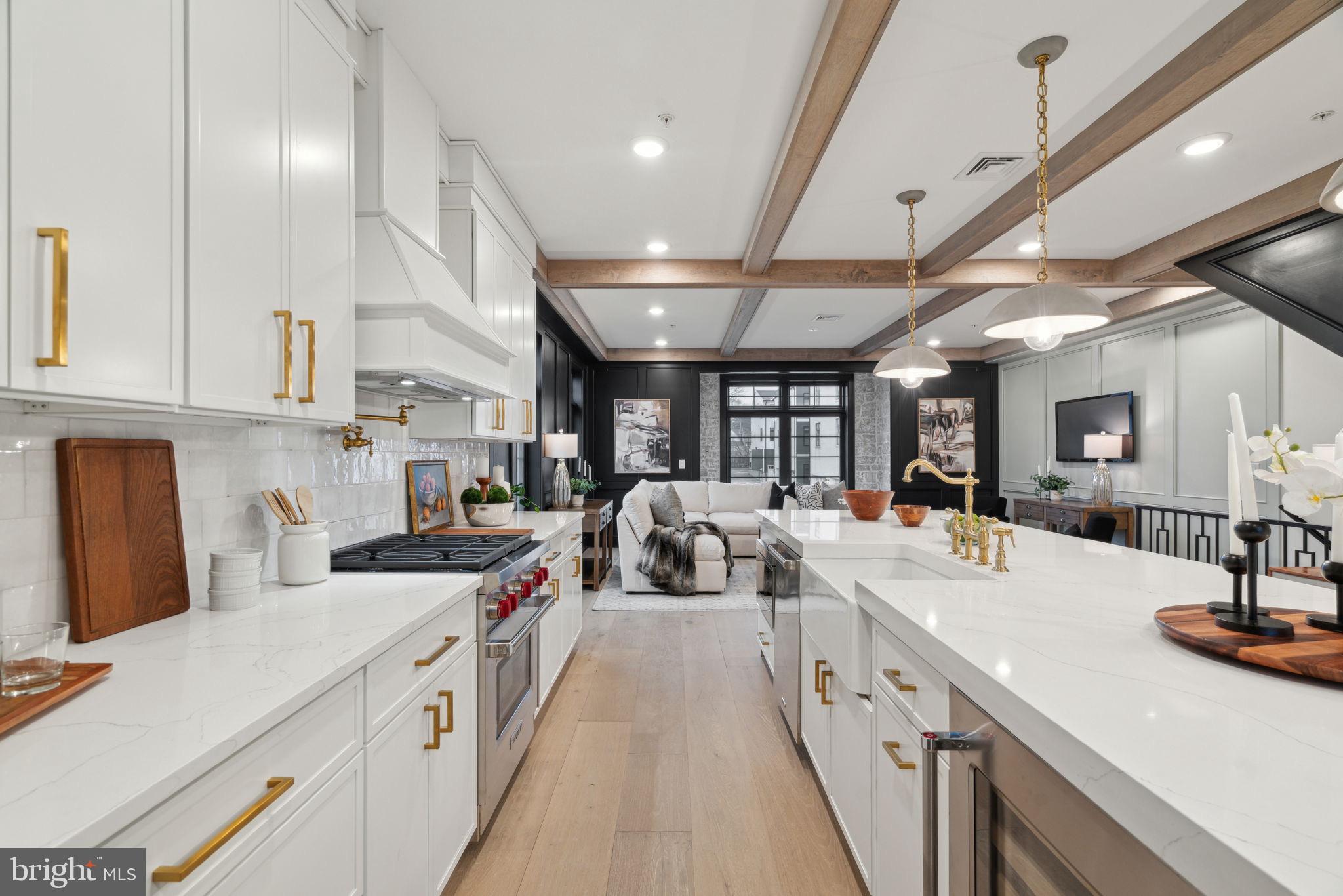 DEARNLEY PARK - Residential