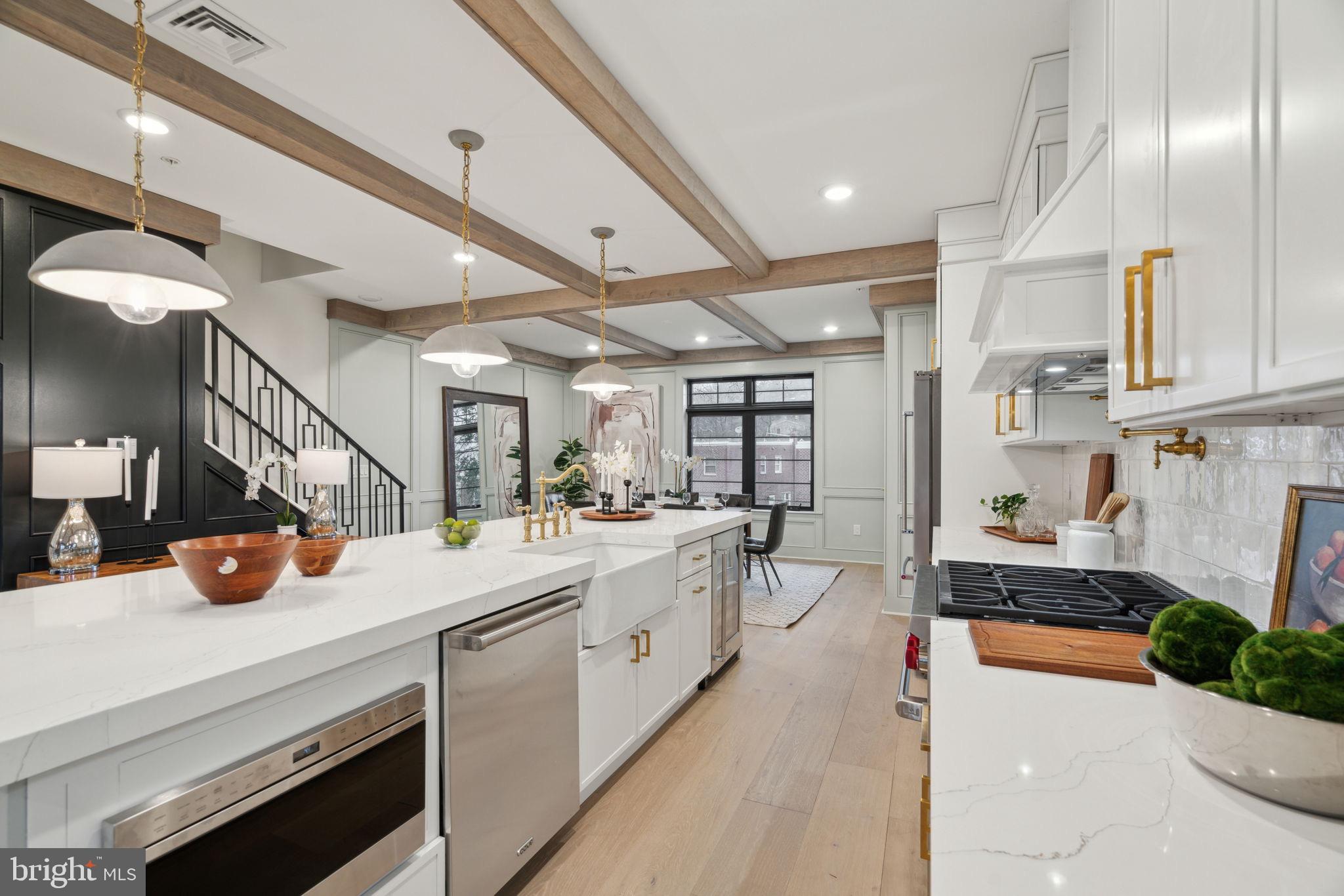 DEARNLEY PARK - Residential