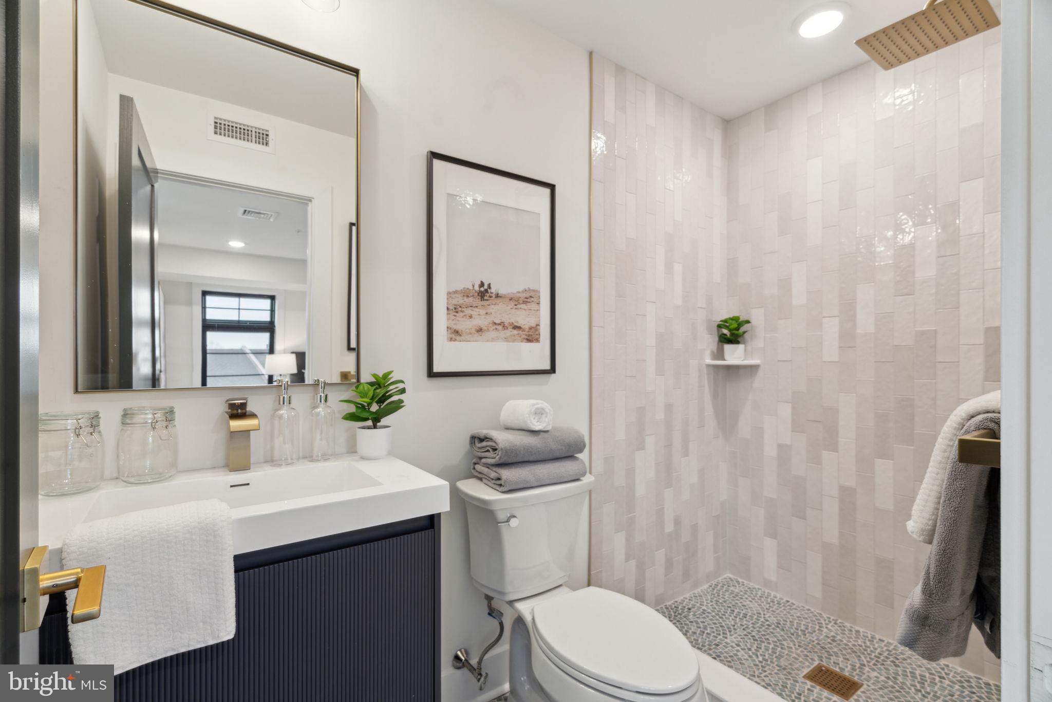 DEARNLEY PARK - Residential