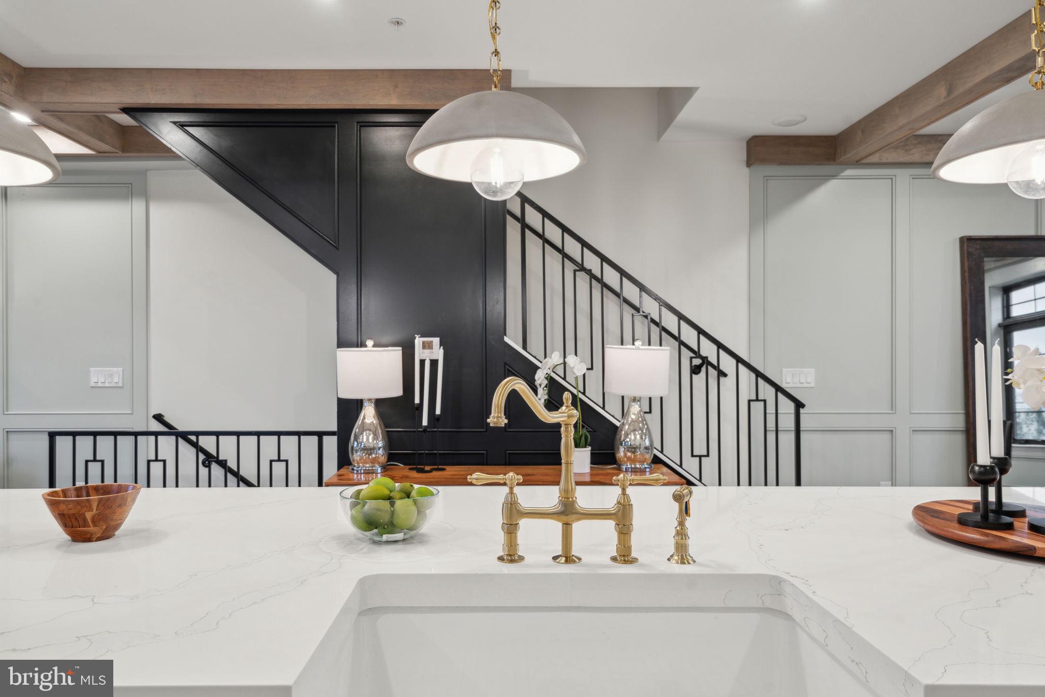 DEARNLEY PARK - Residential