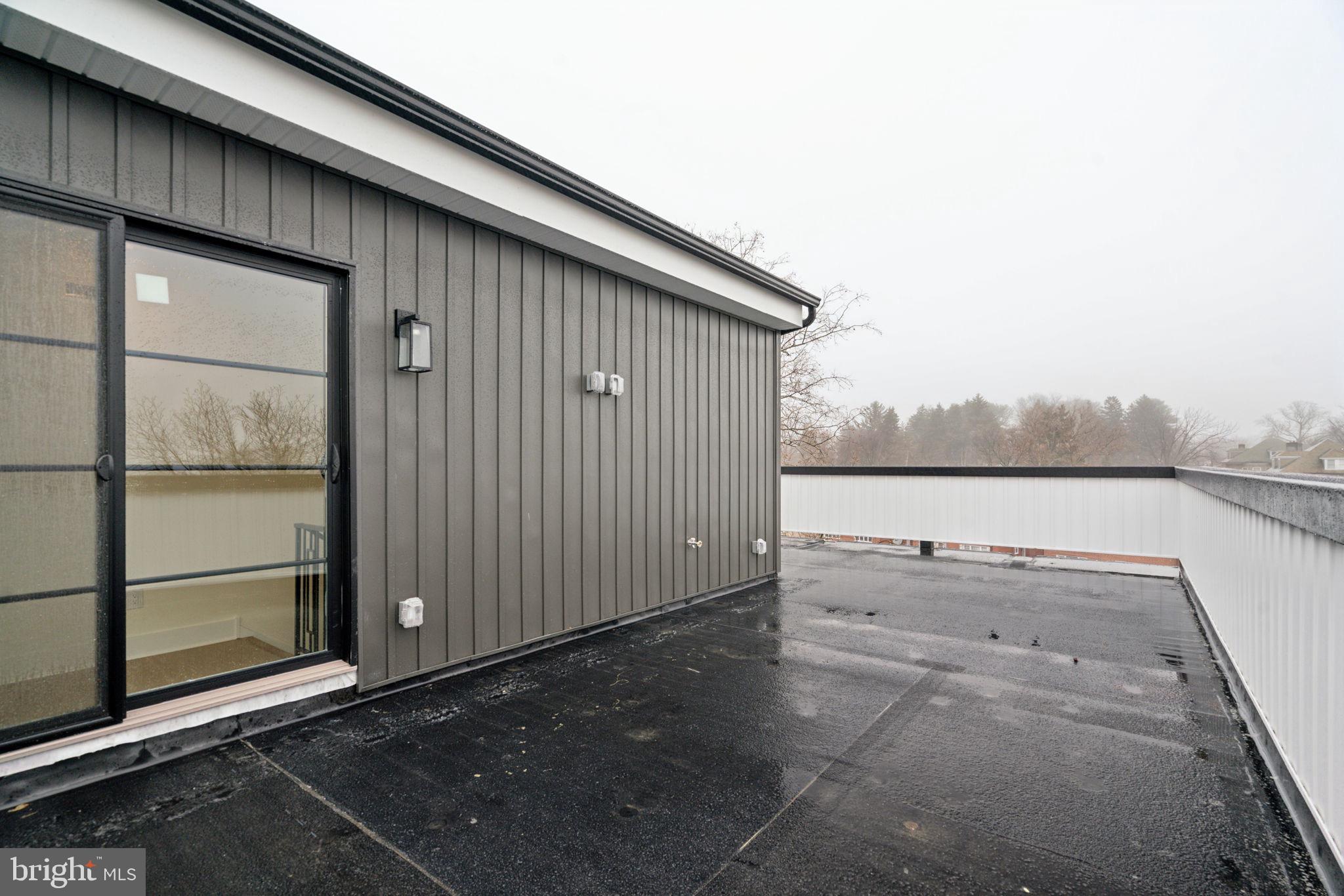 DEARNLEY PARK - Residential