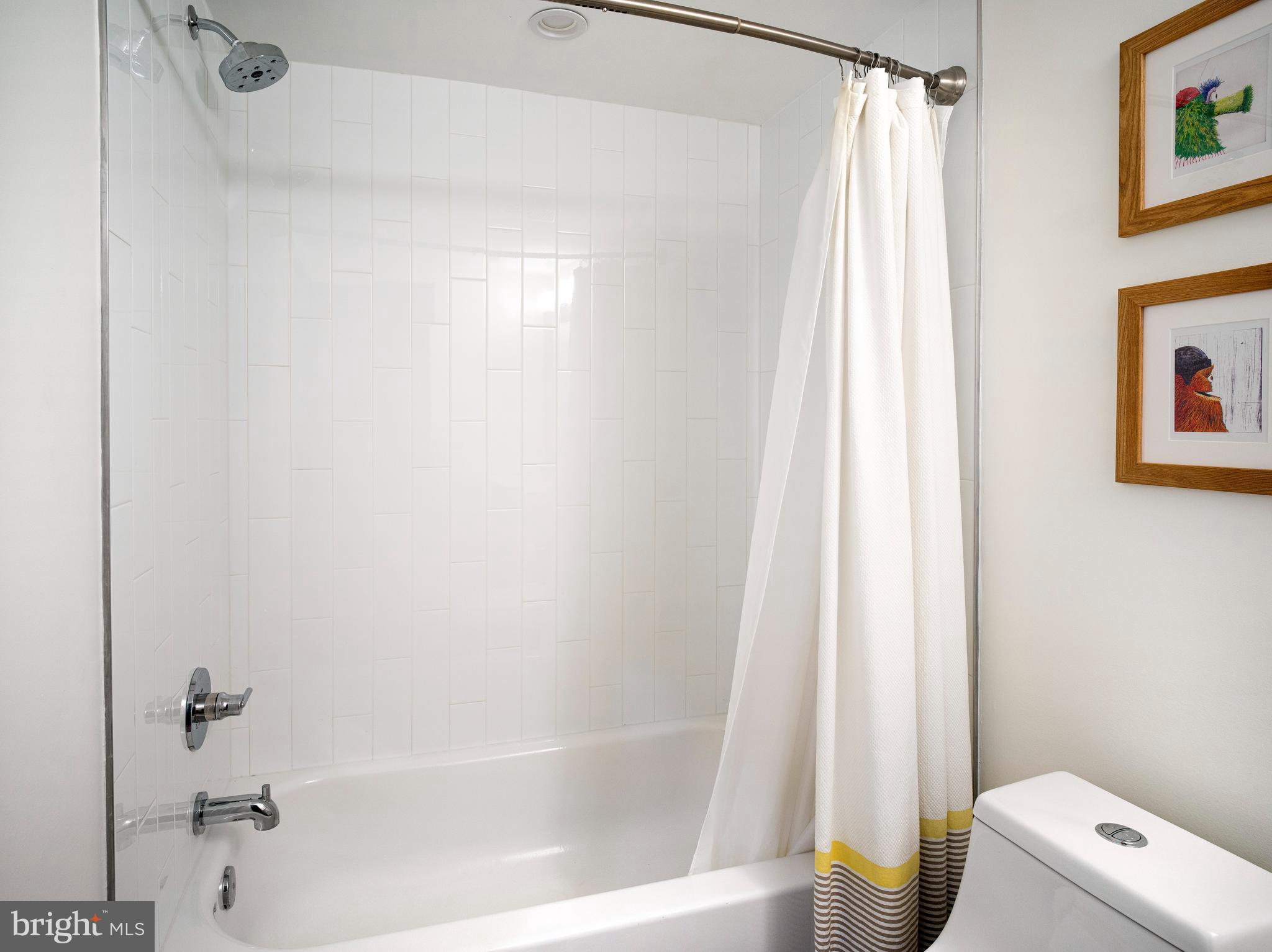 OLDE KENSINGTON - Residential