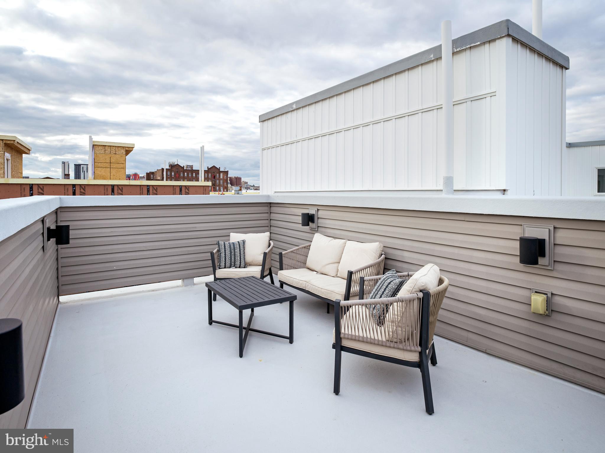 OLDE KENSINGTON - Residential