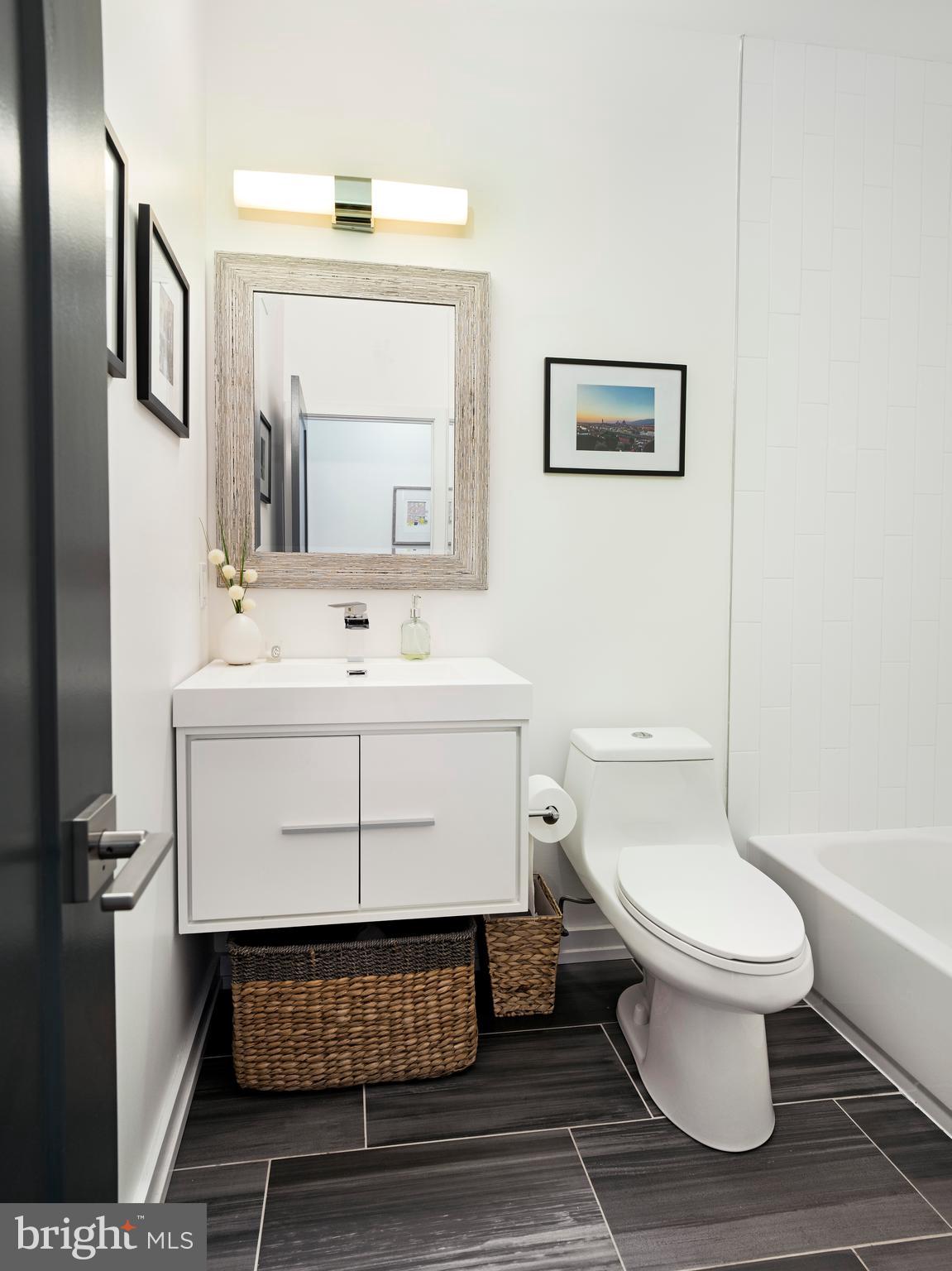 OLDE KENSINGTON - Residential