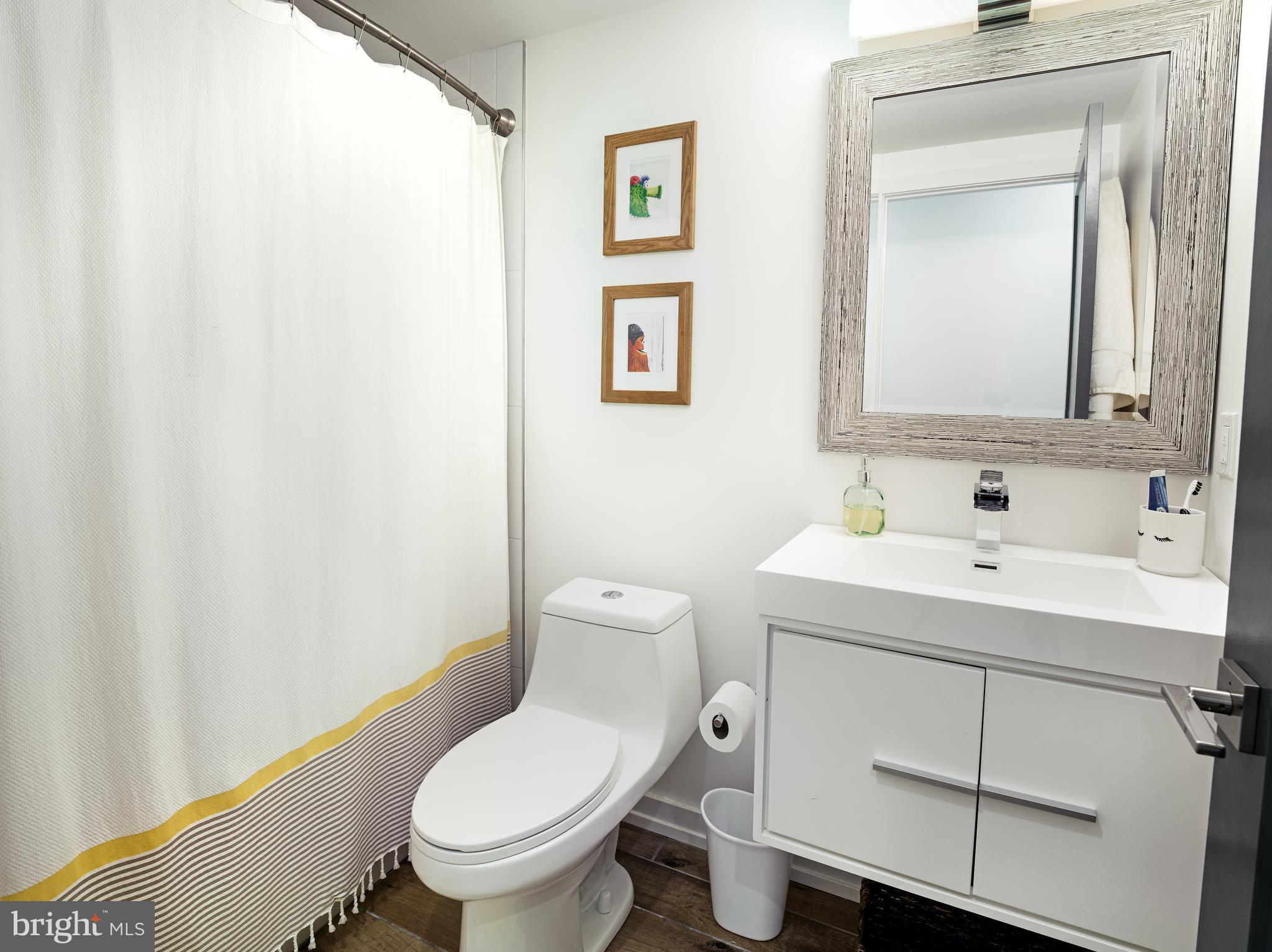 OLDE KENSINGTON - Residential