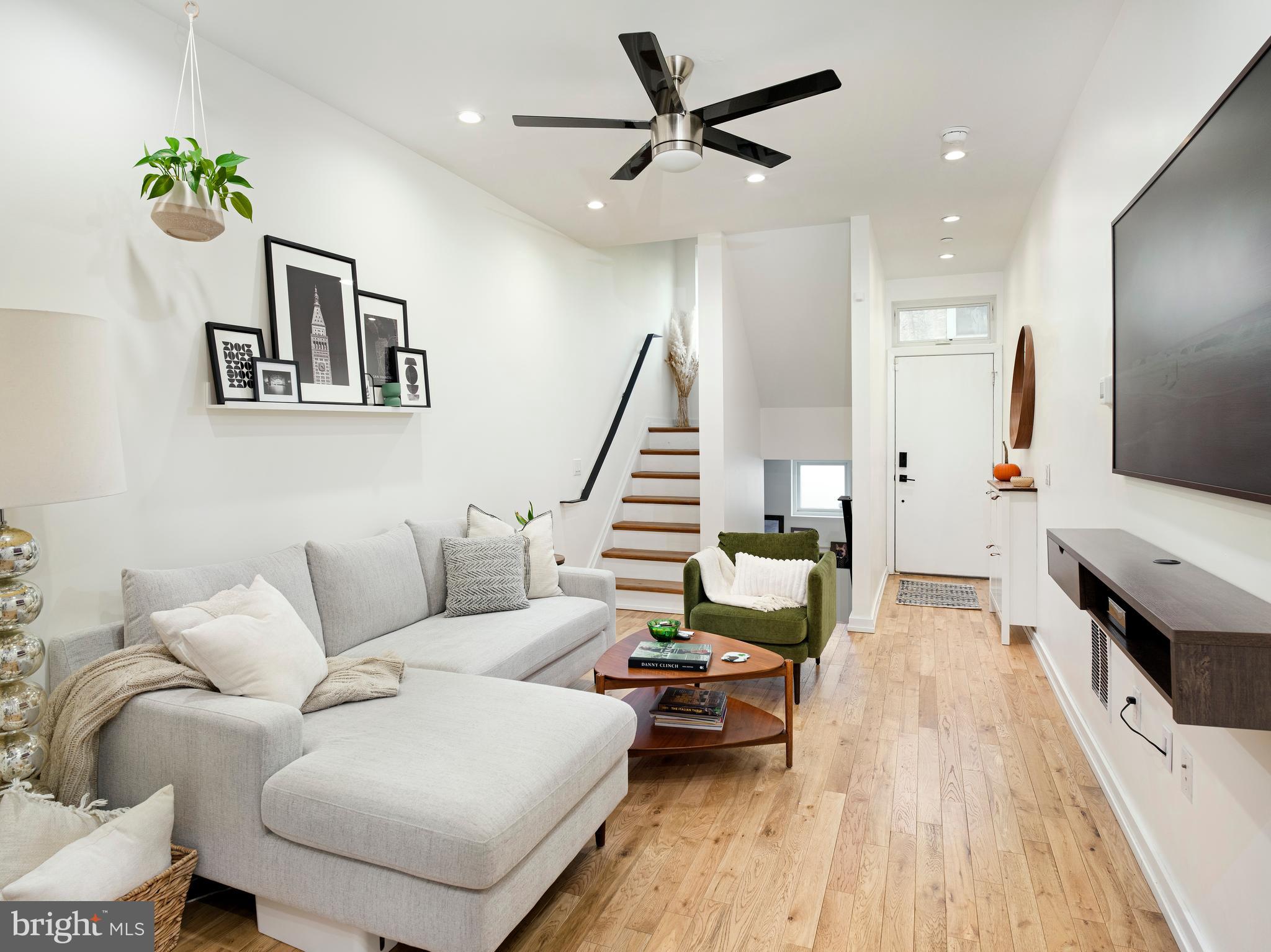 OLDE KENSINGTON - Residential