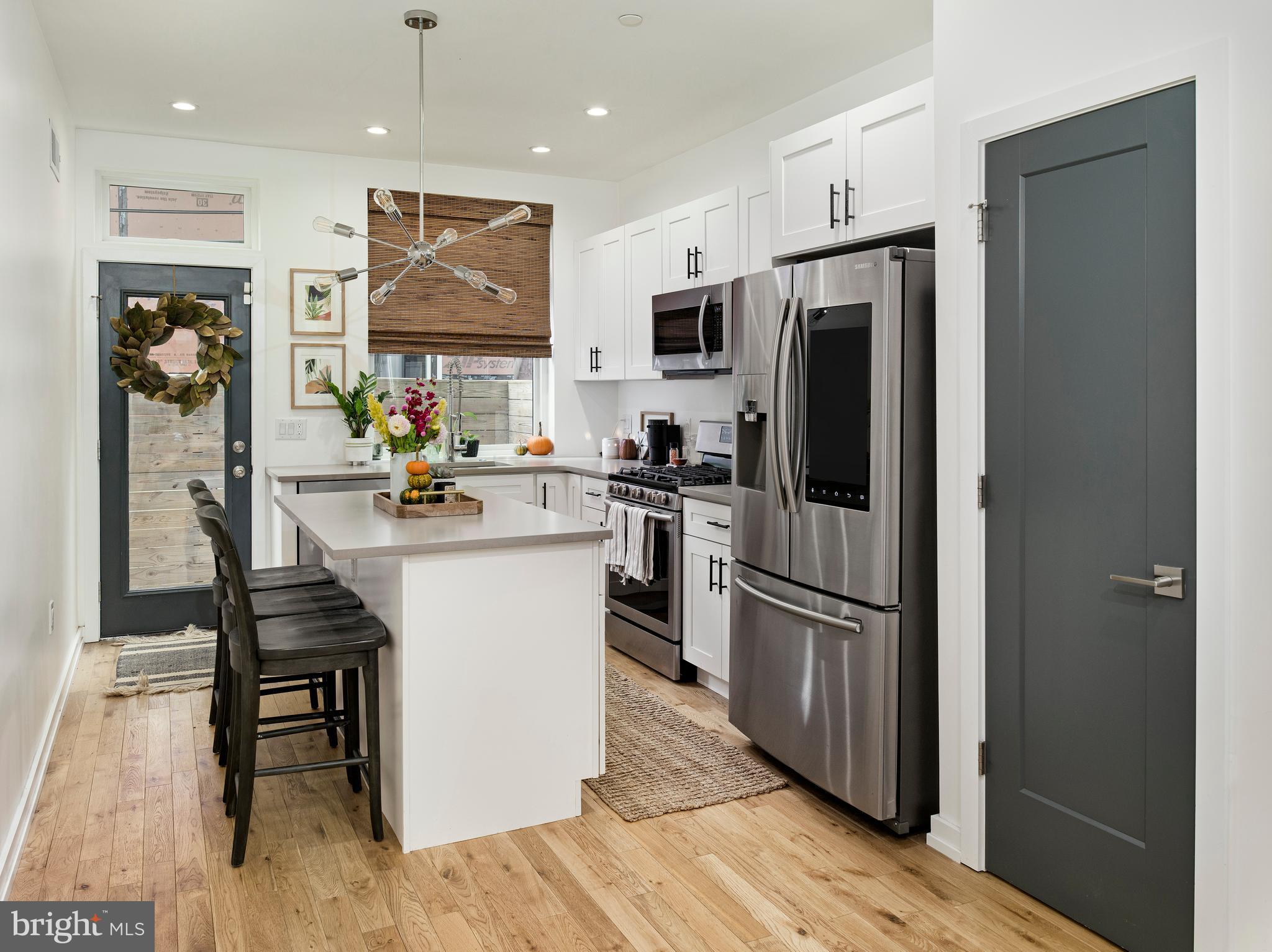 OLDE KENSINGTON - Residential