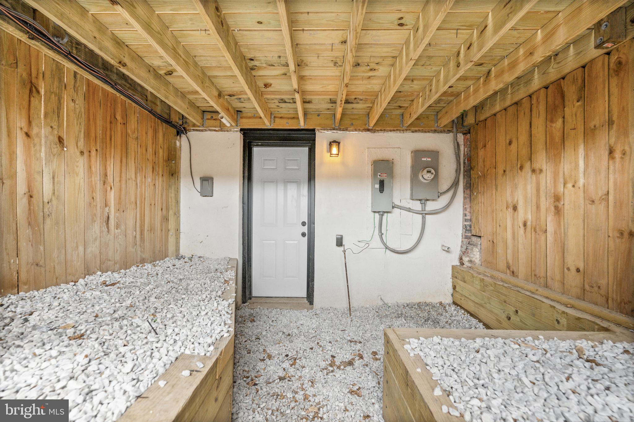 BIDDLE STREET - Residential