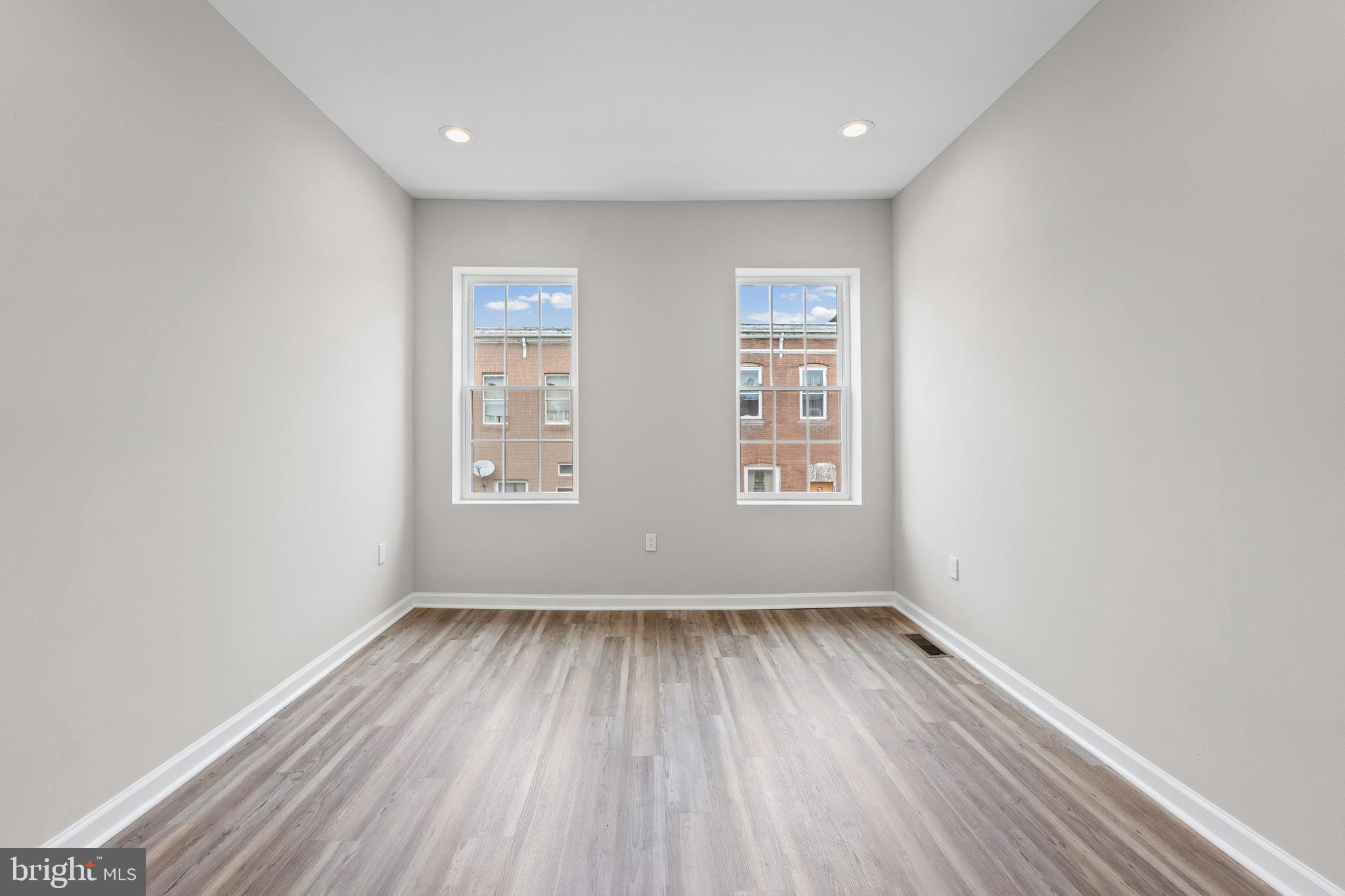 BIDDLE STREET - Residential