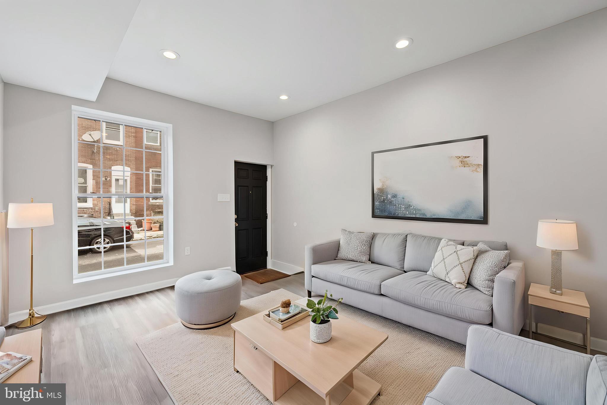 BIDDLE STREET - Residential