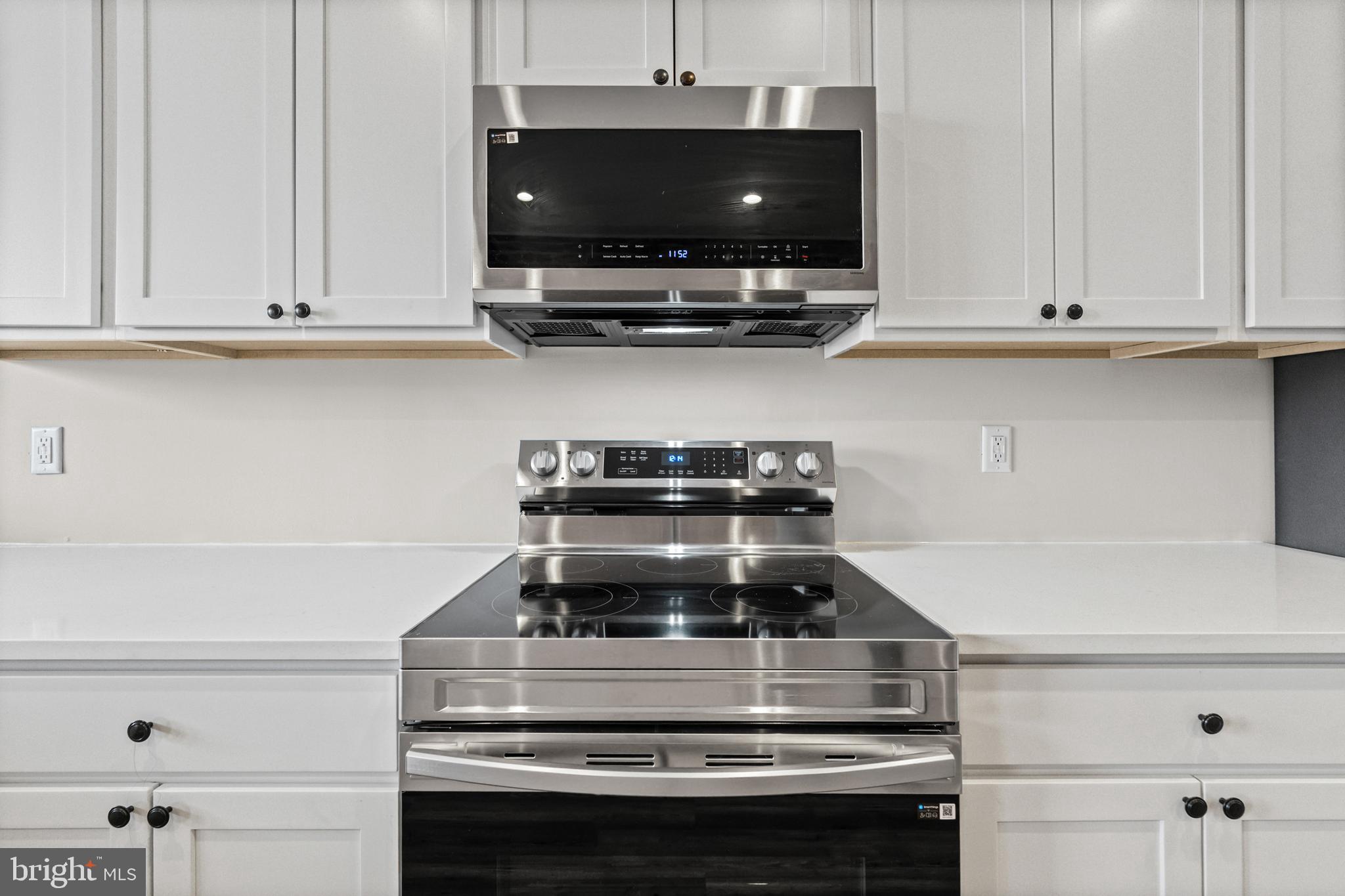 BIDDLE STREET - Residential