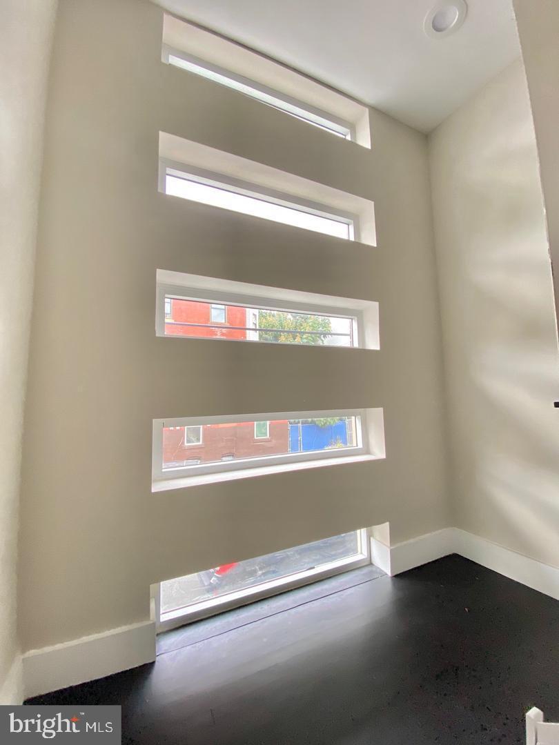 TEMPLE UNIVERSITY - Residential Lease