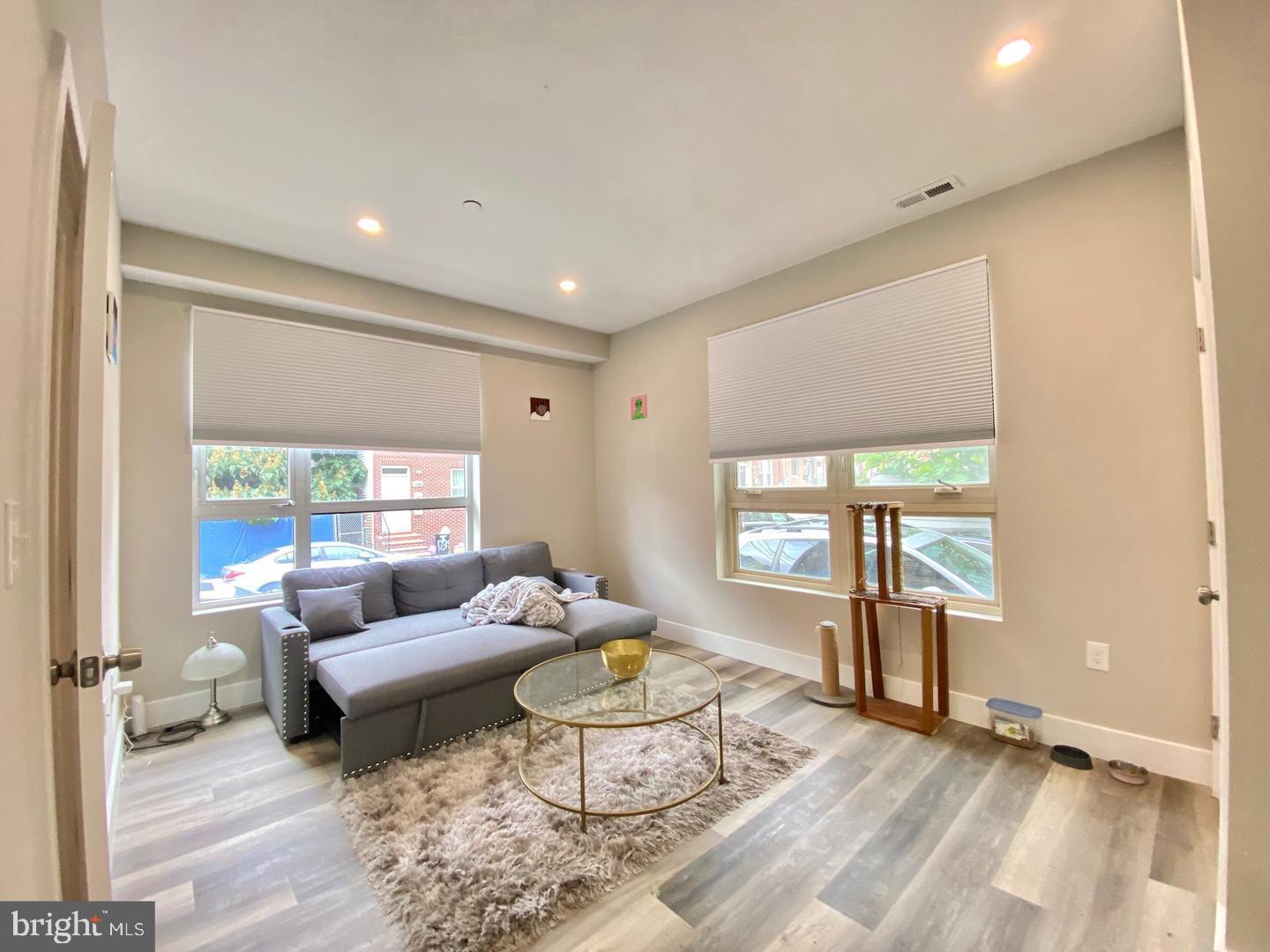 TEMPLE UNIVERSITY - Residential Lease