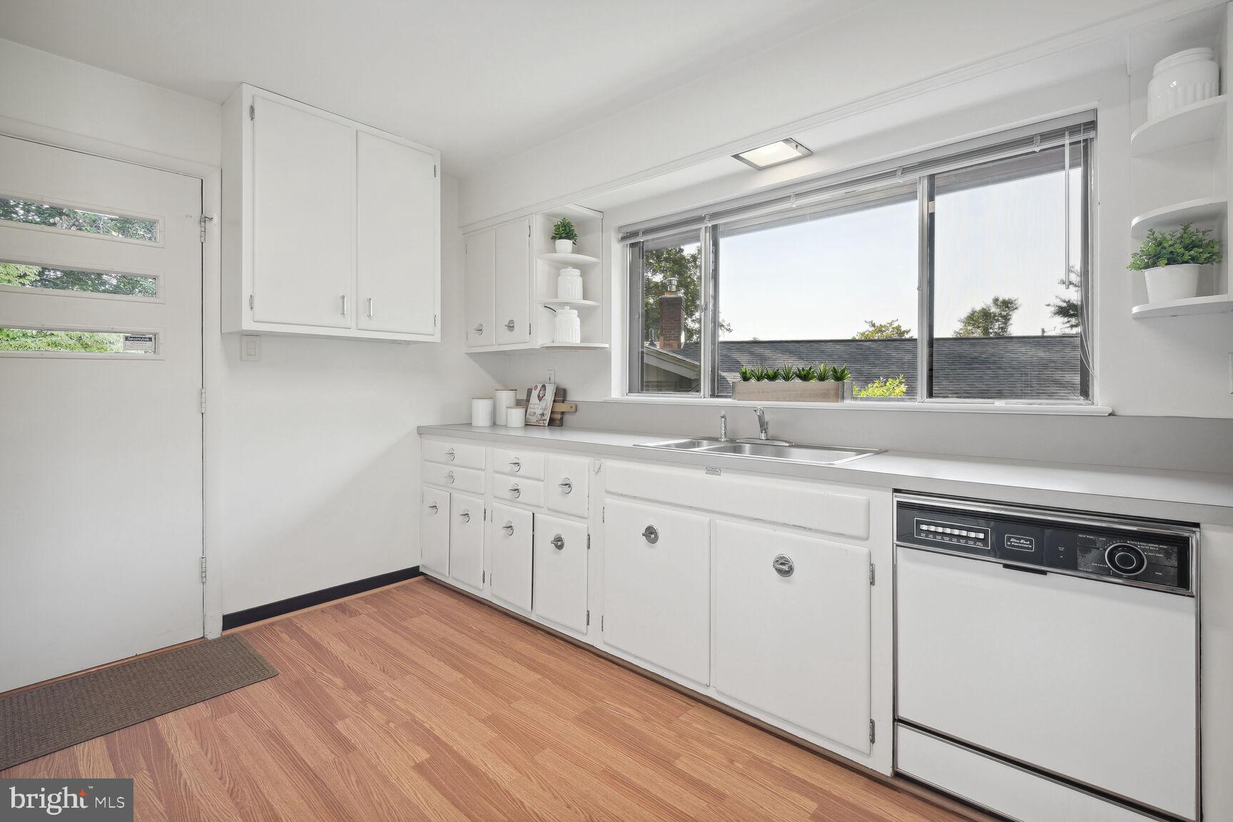 HIGH POINT - Residential