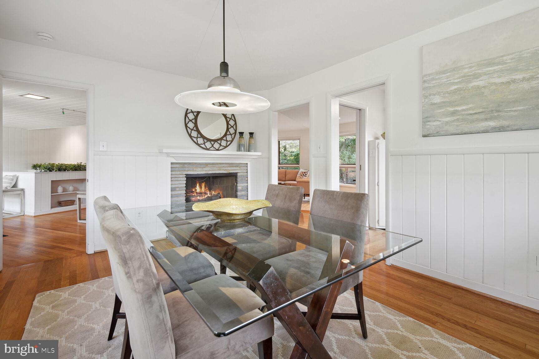 HIGH POINT - Residential