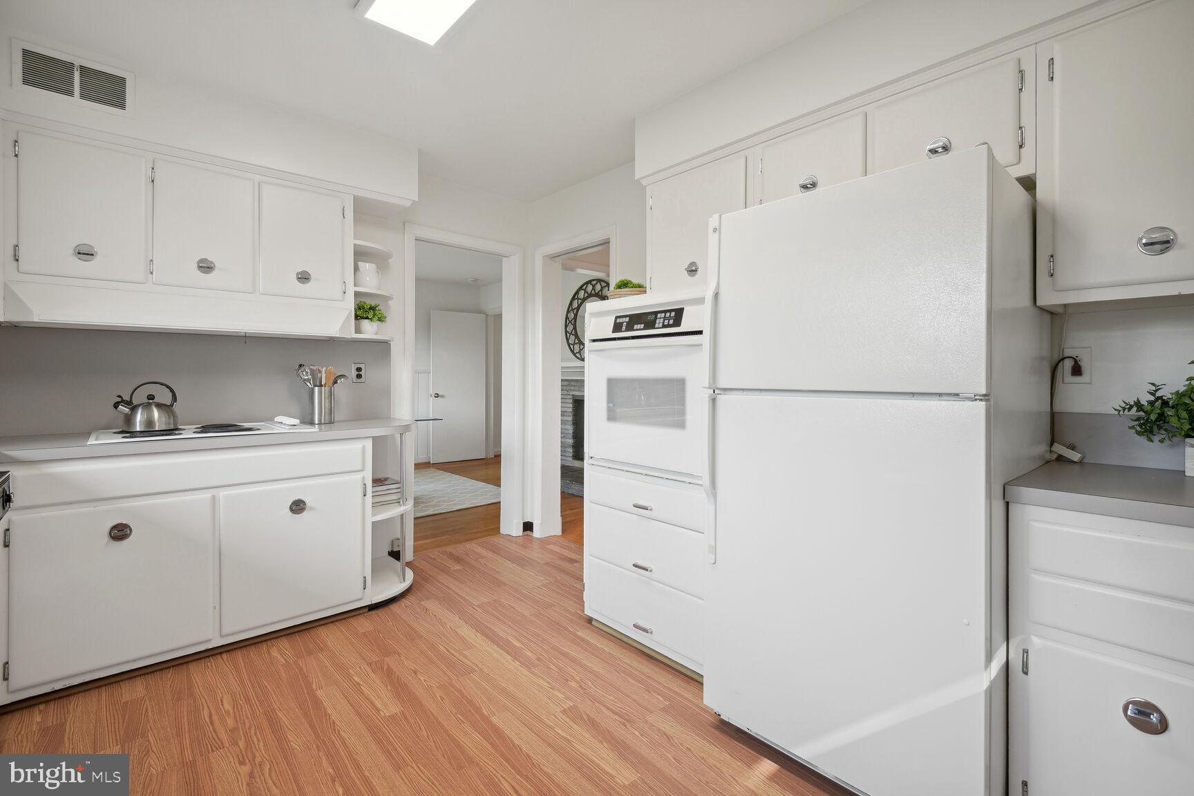 HIGH POINT - Residential