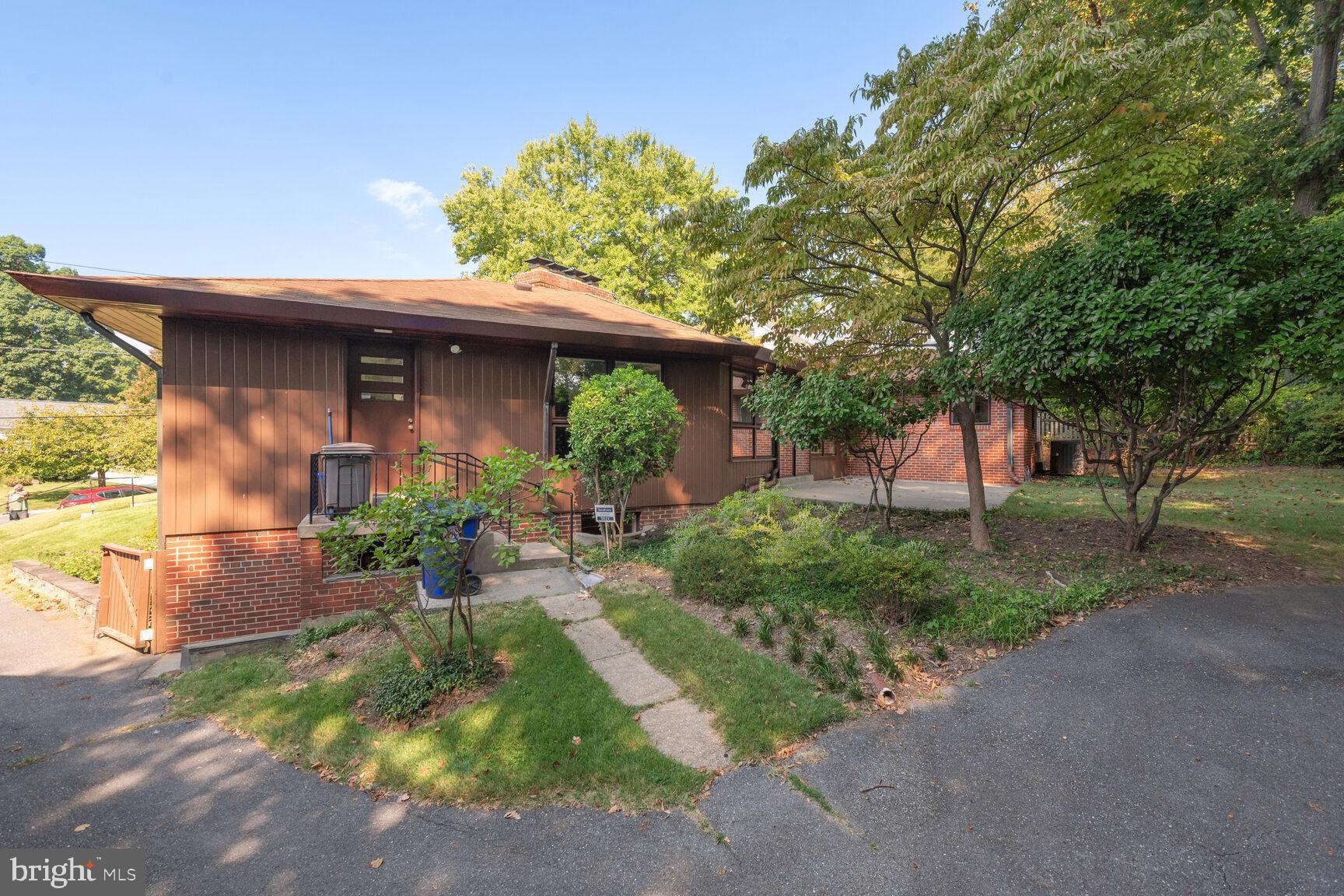 HIGH POINT - Residential