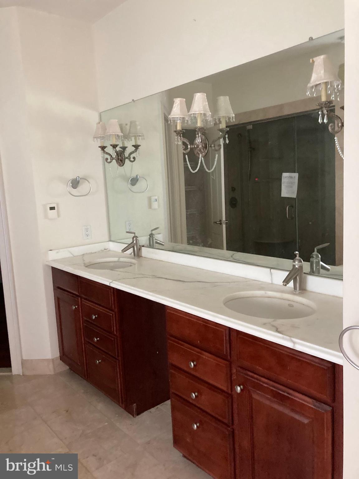 HIGHGROVE AT BRADF - Residential Lease