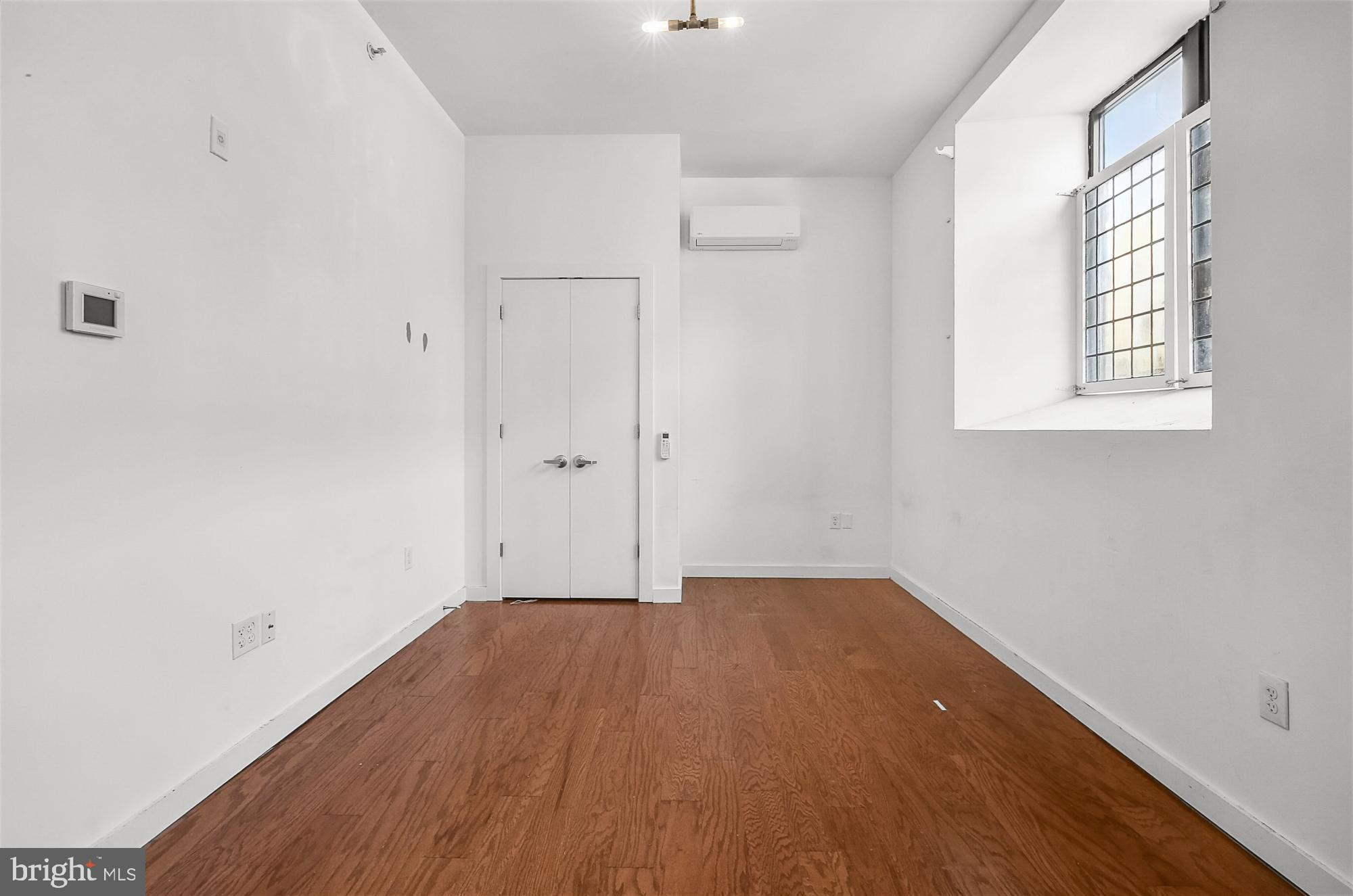 GRAYS FERRY - Residential Lease