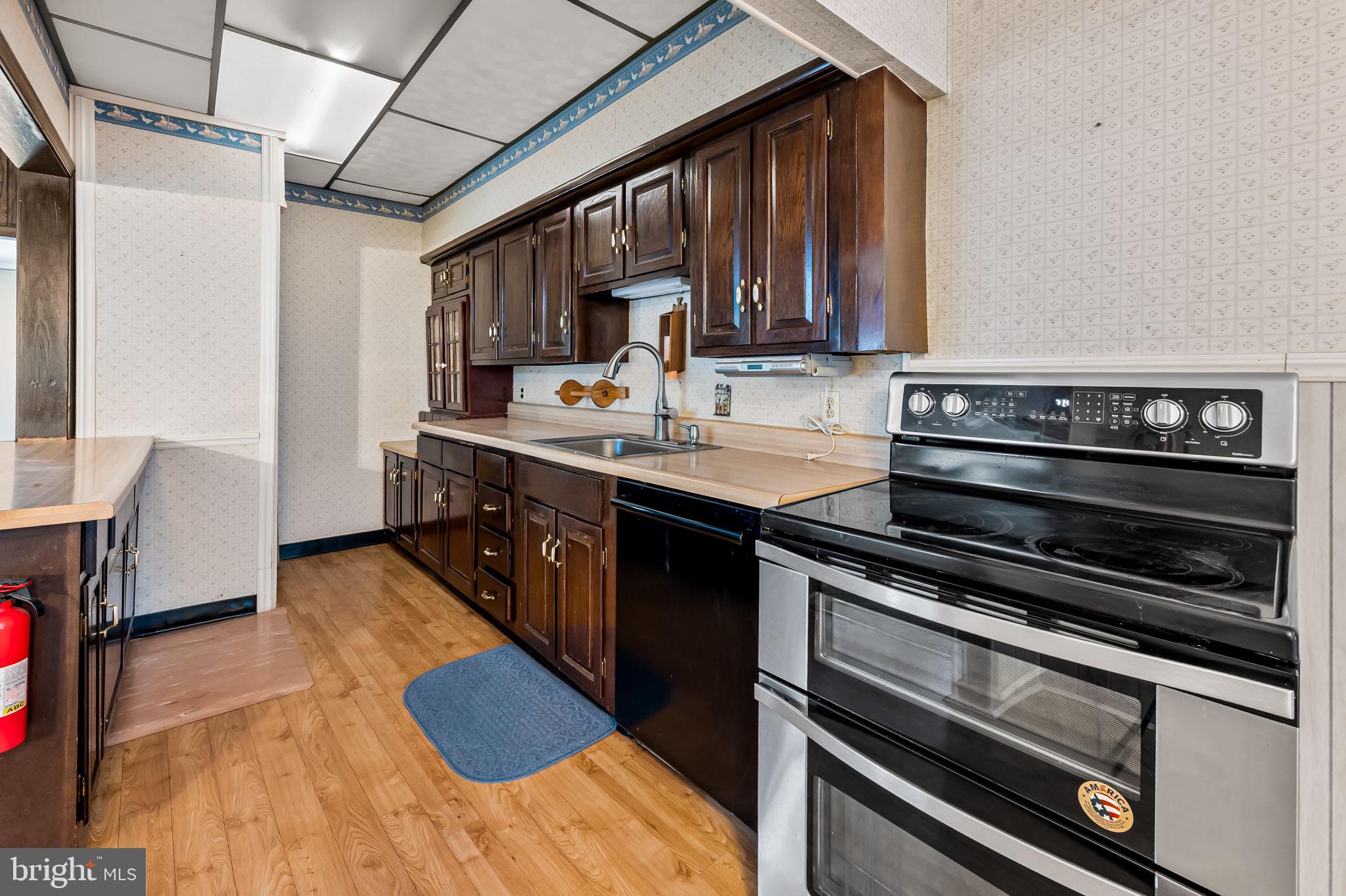 HUNTERS HARBOR - Residential