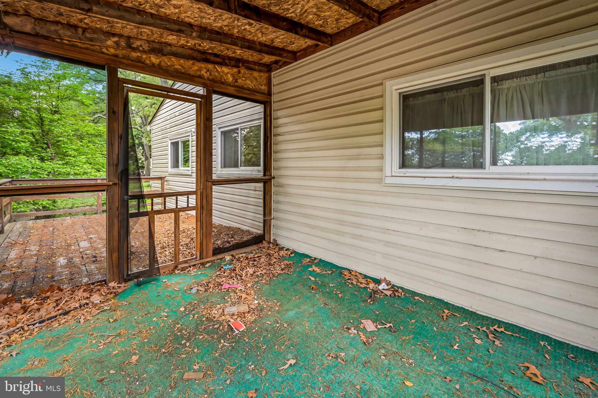 HUNTERS HARBOR - Residential