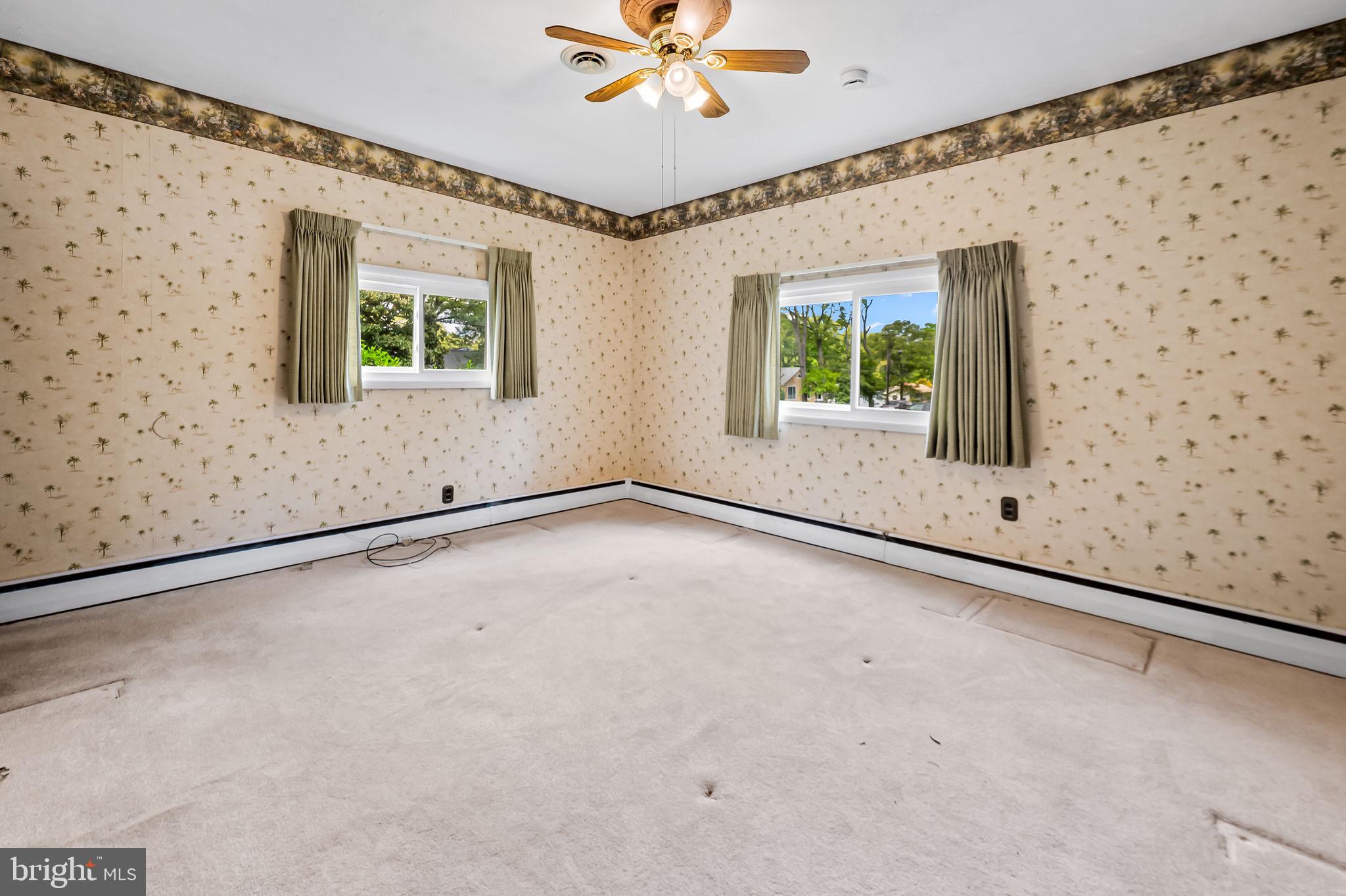 HUNTERS HARBOR - Residential