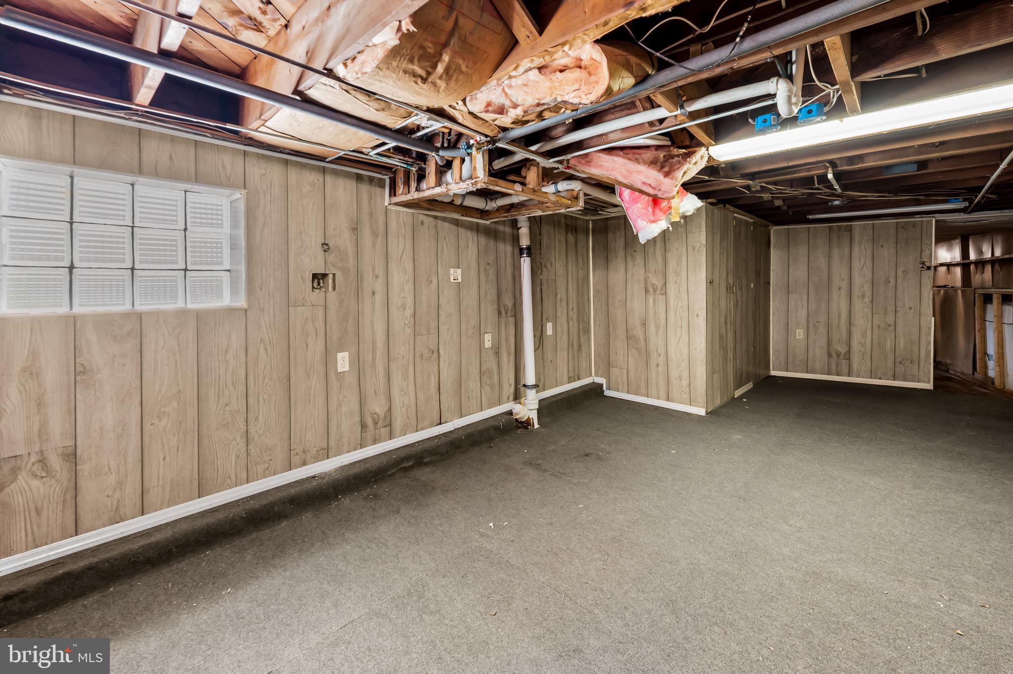 HUNTERS HARBOR - Residential