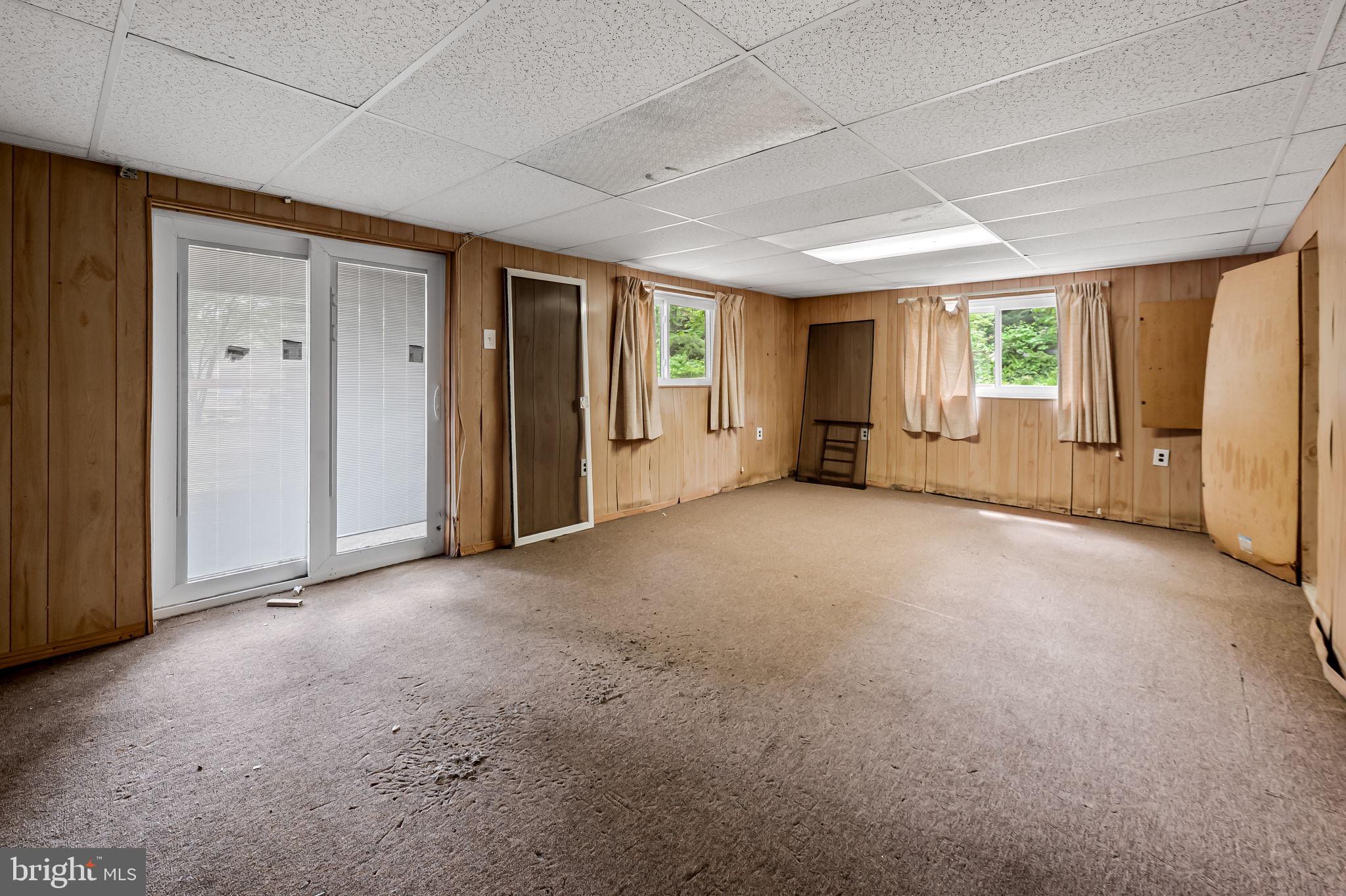 HUNTERS HARBOR - Residential