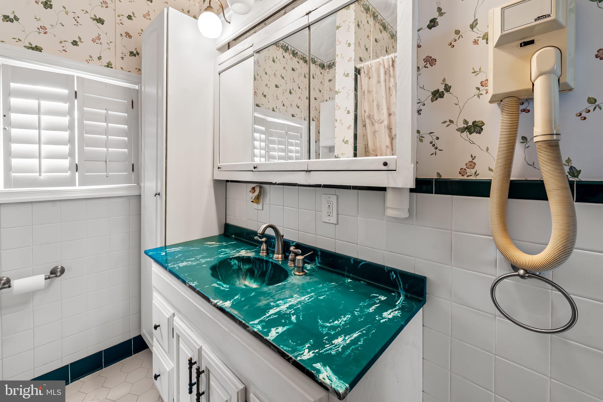 HUNTERS HARBOR - Residential