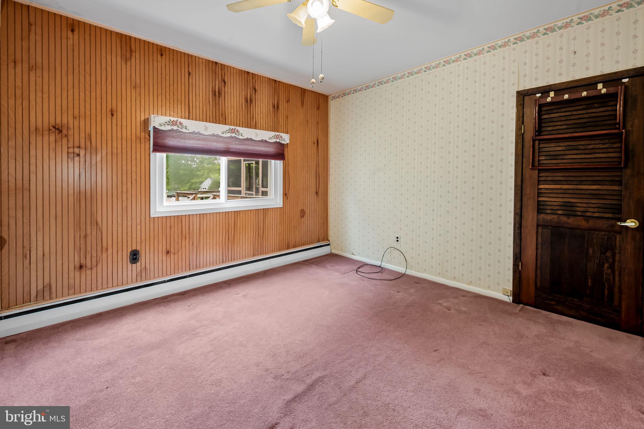 HUNTERS HARBOR - Residential