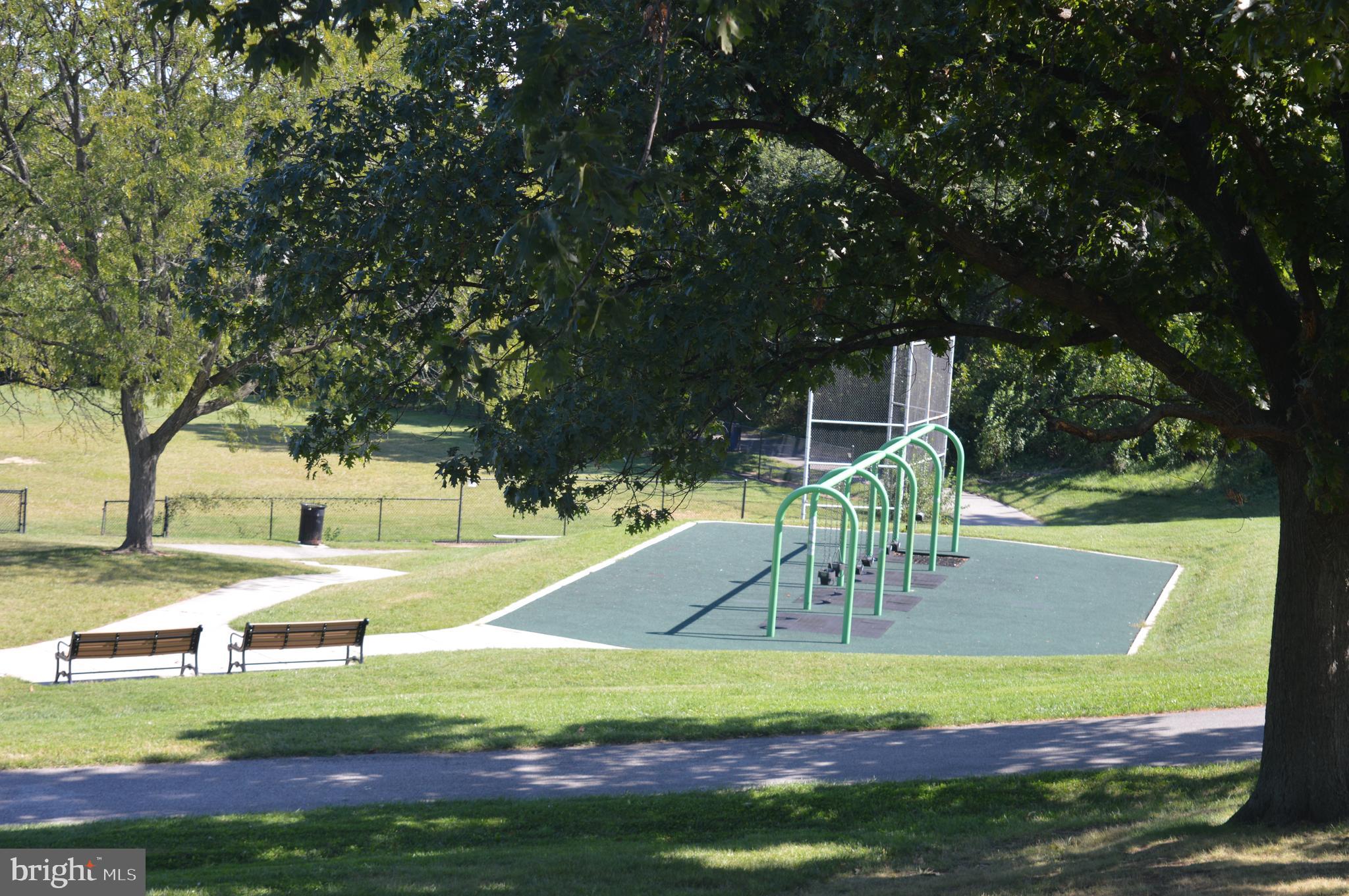 LAKELAND - Residential