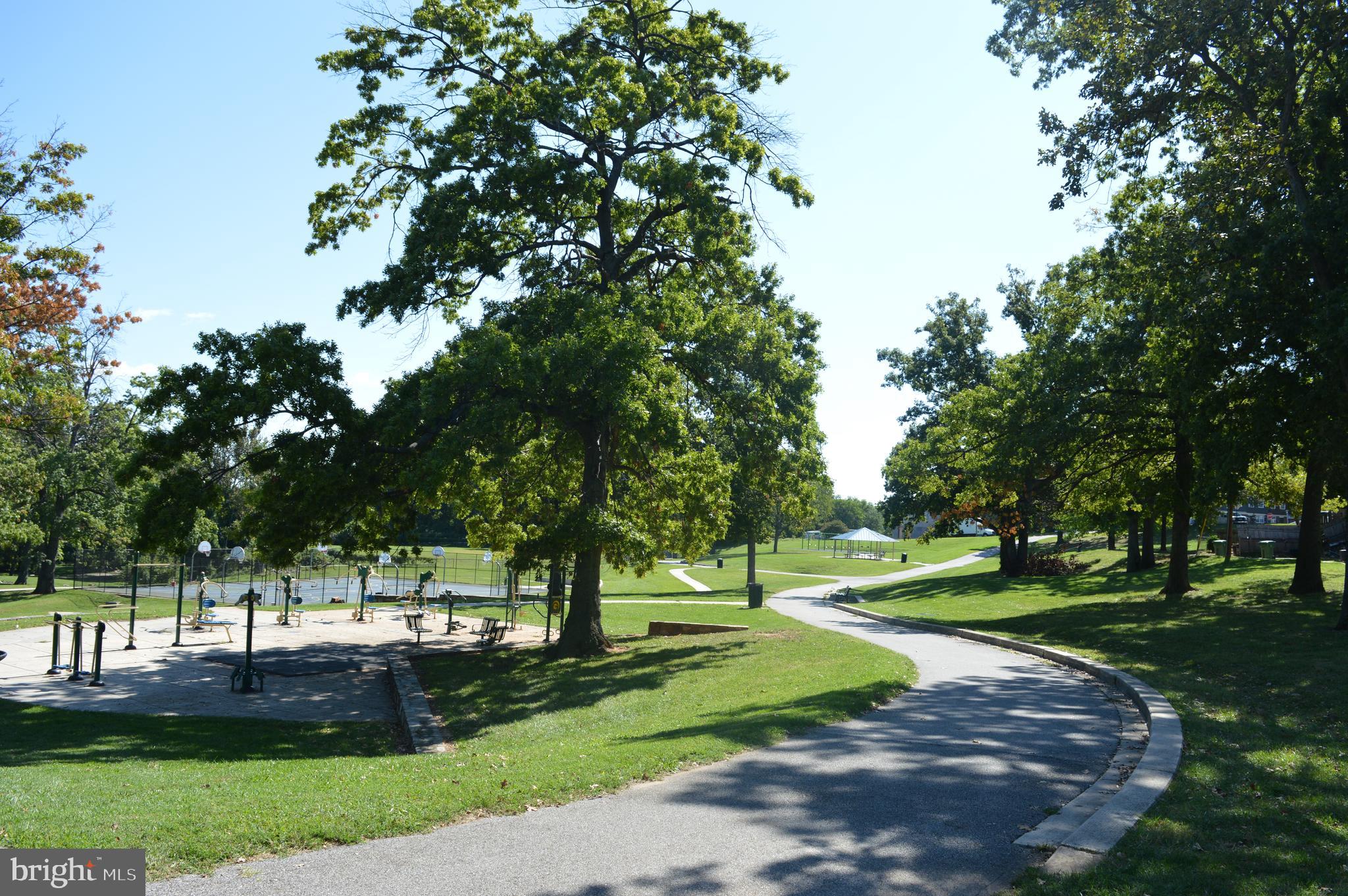 LAKELAND - Residential