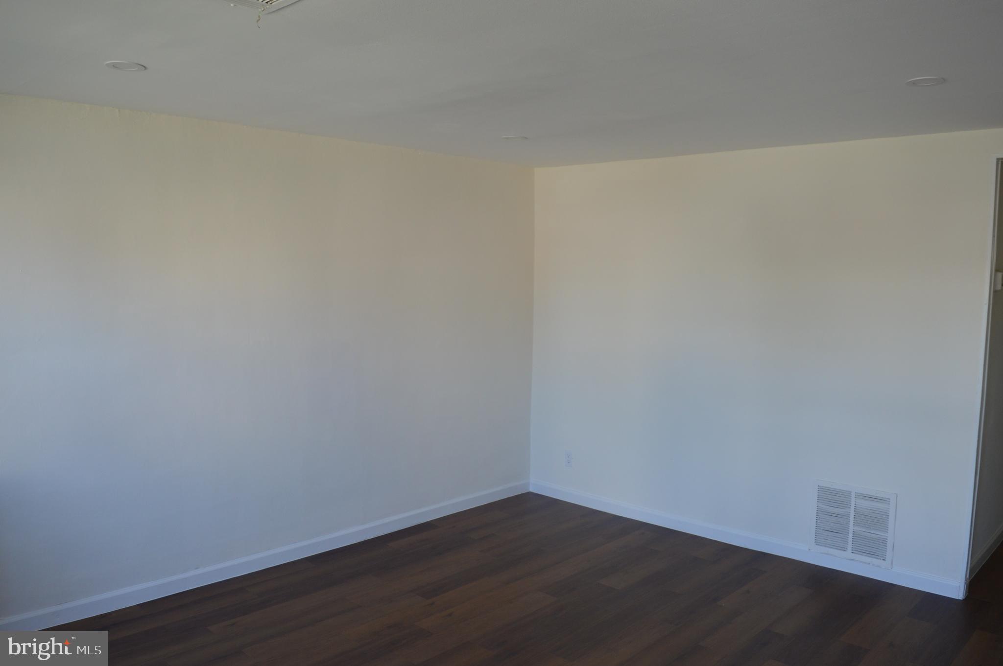 LAKELAND - Residential