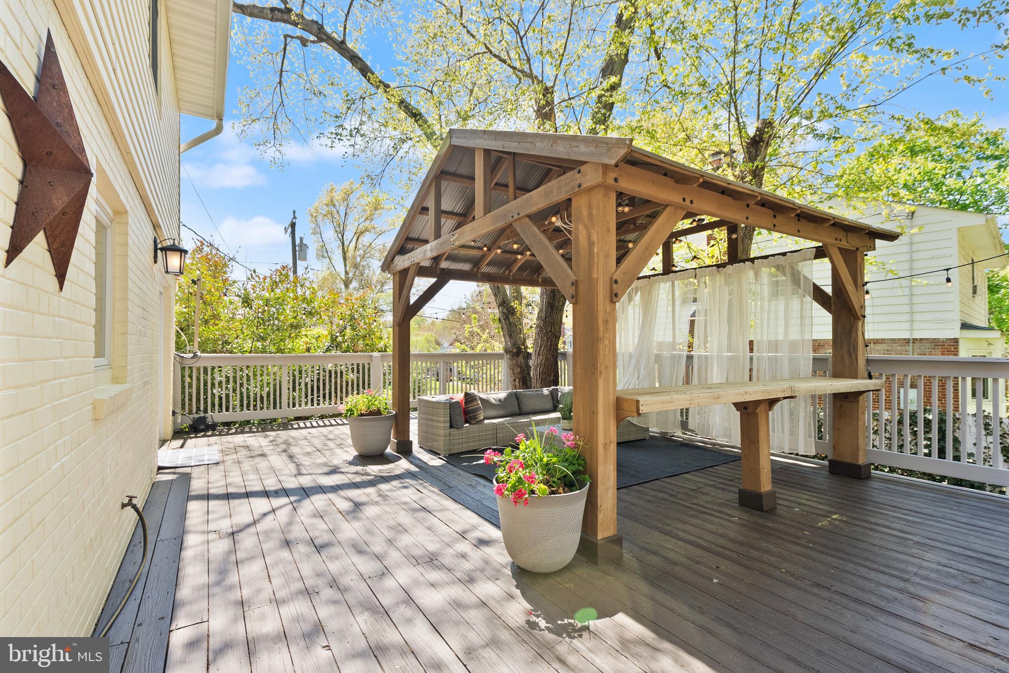 STRATFORD LANDING - Residential