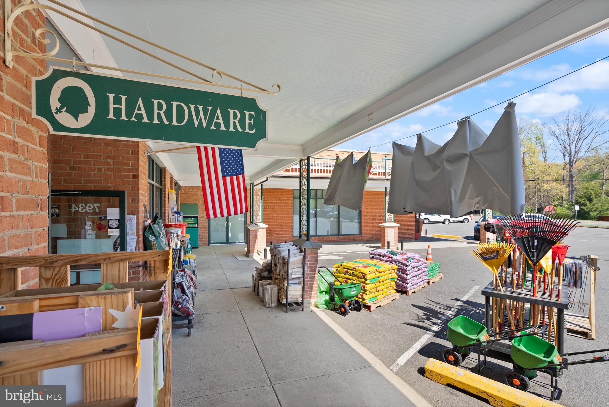 STRATFORD LANDING - Residential