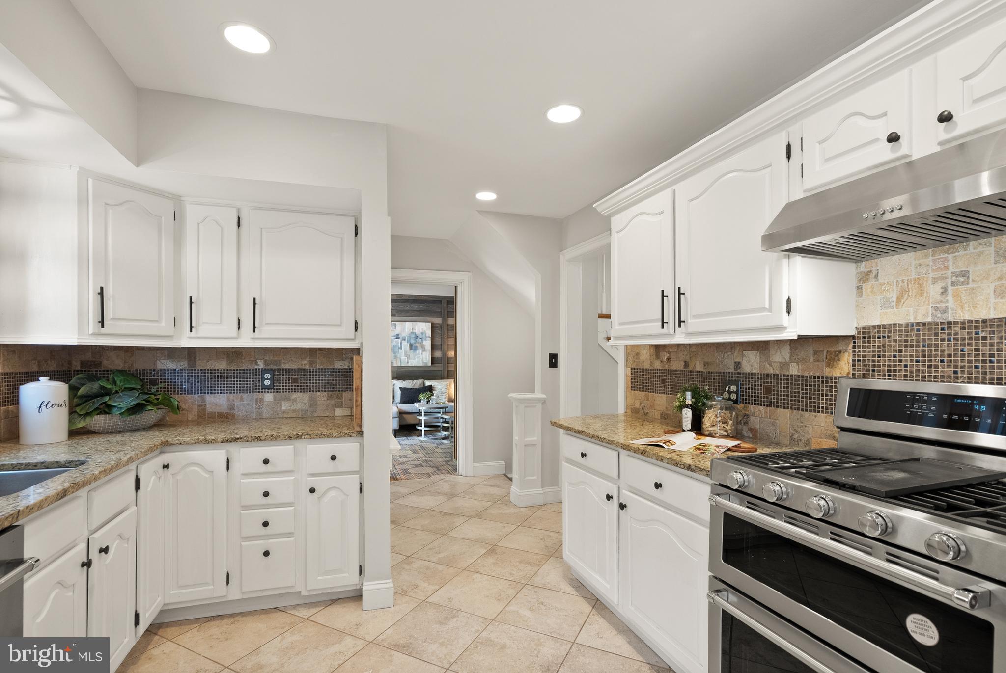 STRATFORD LANDING - Residential