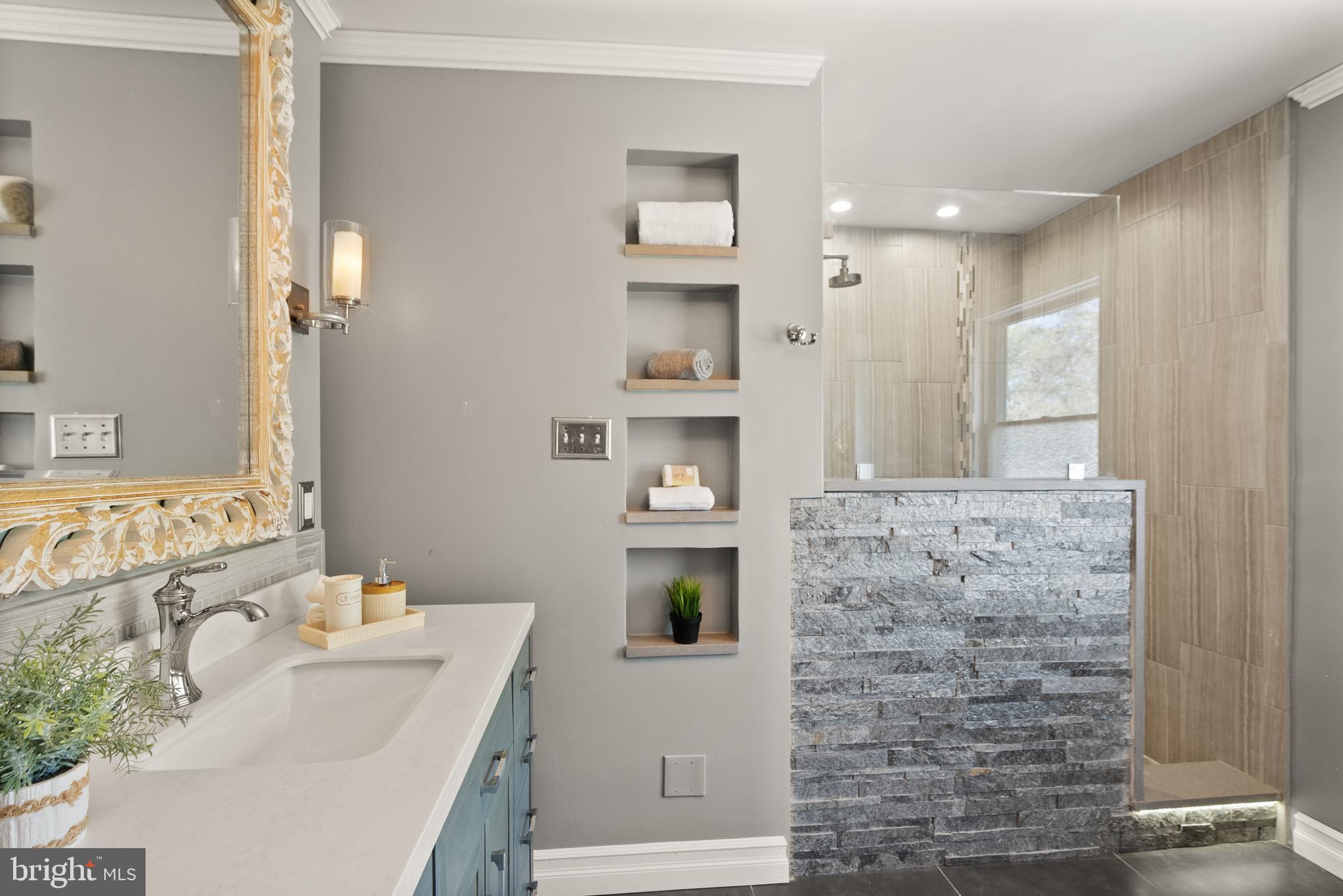 STRATFORD LANDING - Residential