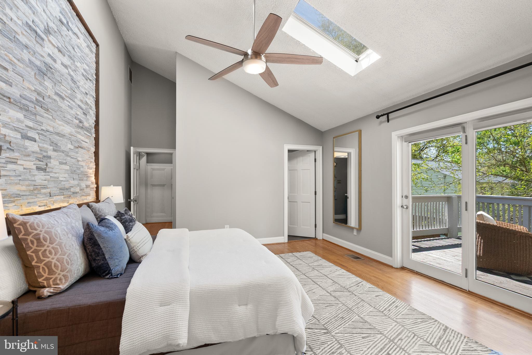 STRATFORD LANDING - Residential